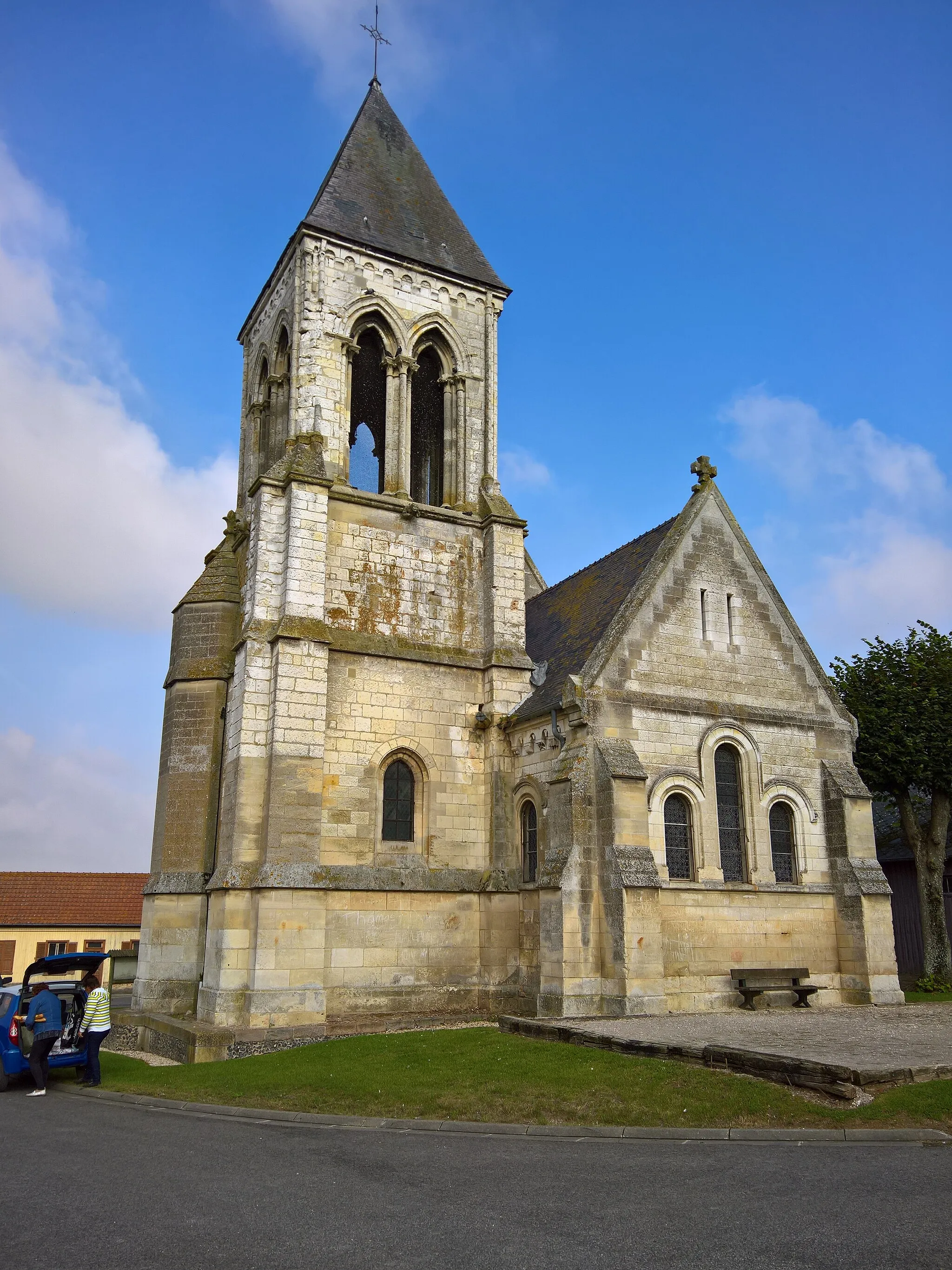 Photo showing: Chevet de l'église romane de Namps-au-Val