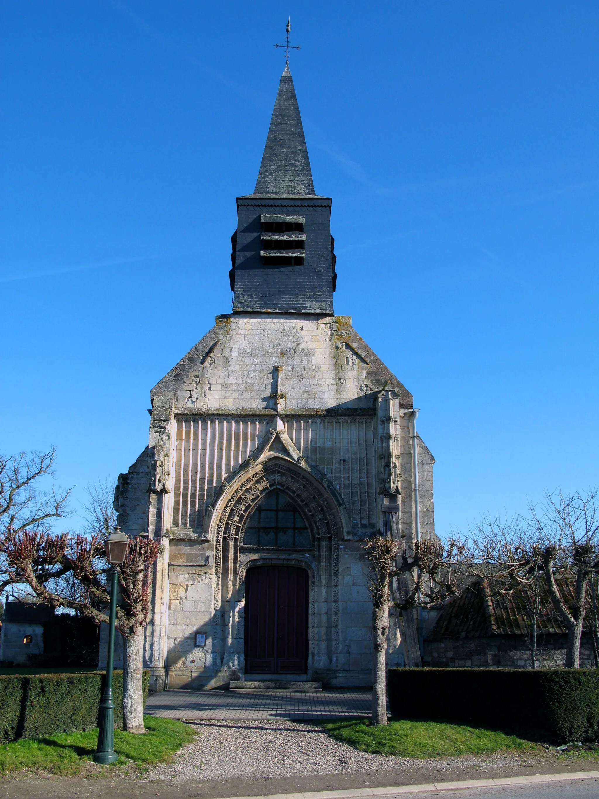 Photo showing: Frémontiers (Somme, France) -
L'église Saint-Pierre...

Camera location 49° 45′ 31.28″ N, 2° 04′ 24.75″ E View this and other nearby images on: OpenStreetMap 49.758688;    2.073541