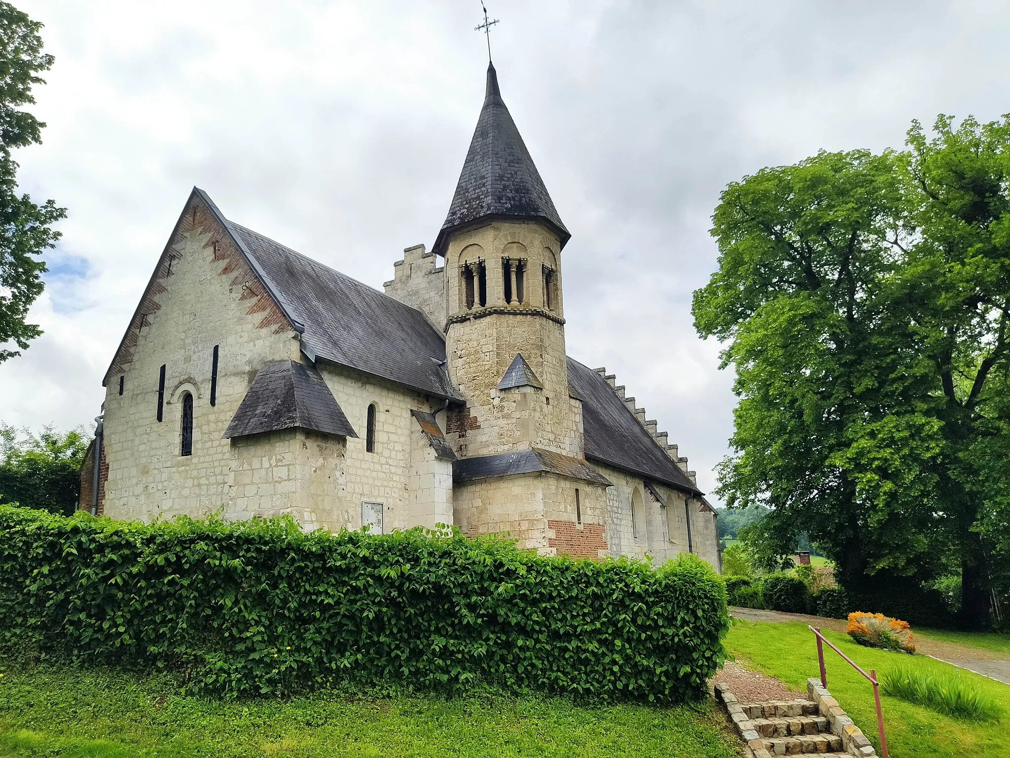 Photo showing: Église Saint-Médard de Blangy-sous-Poix