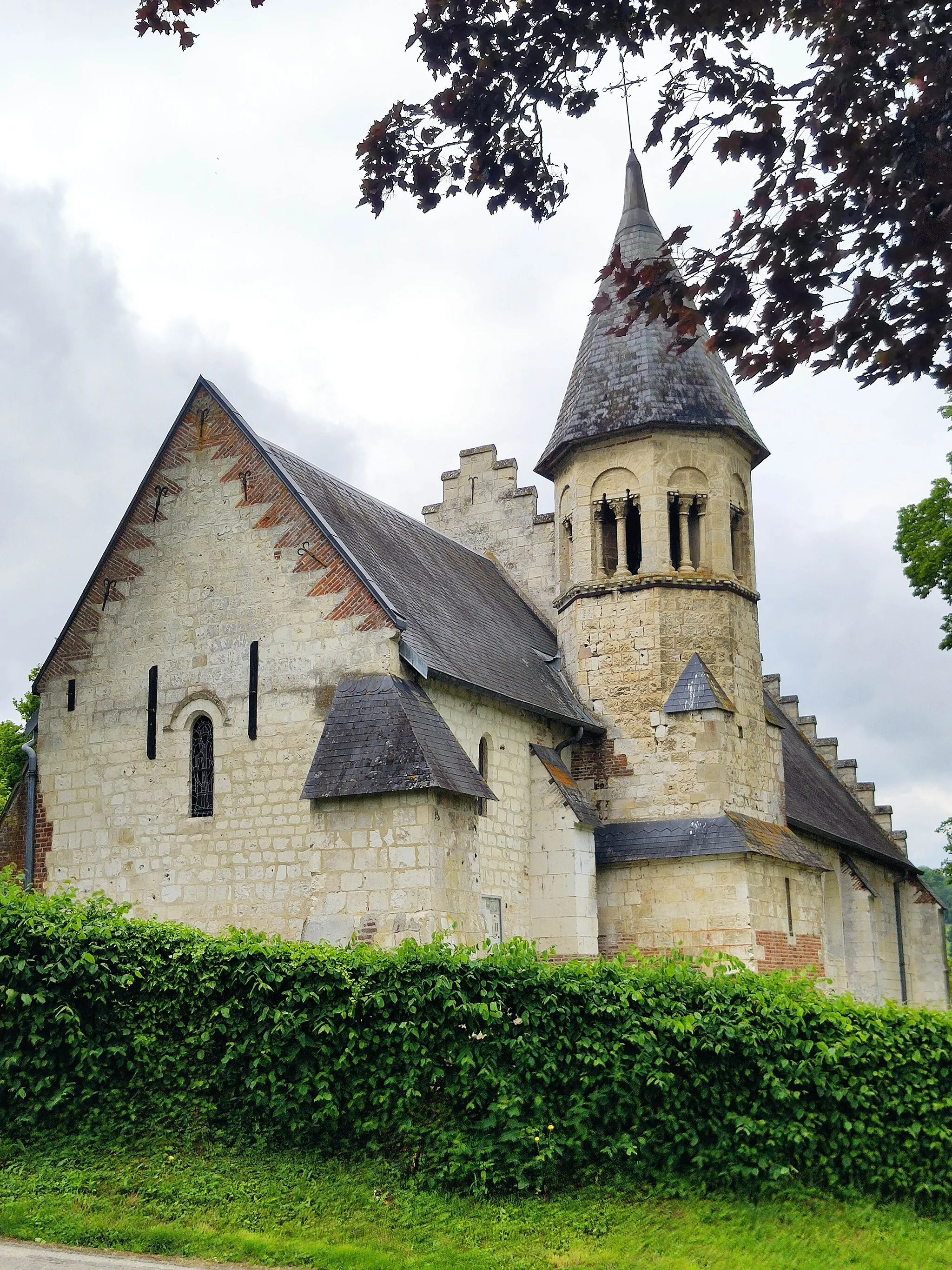 Photo showing: Église Saint-Médard de Blangy-sous-Poix