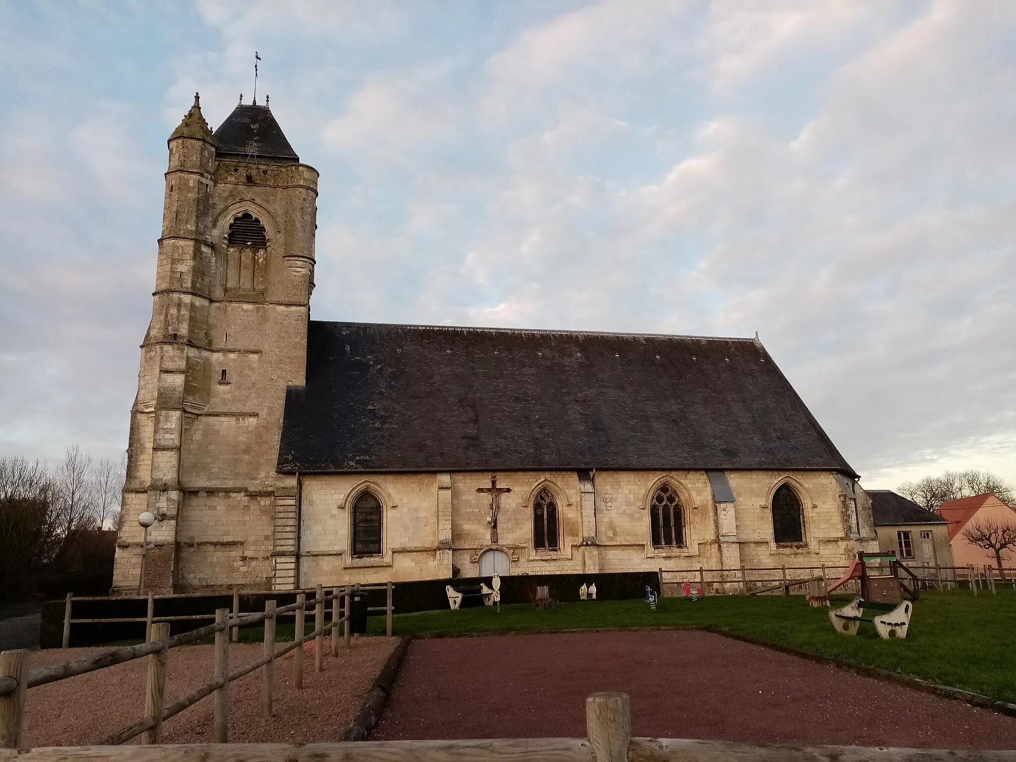 Photo showing: Berneuil, 80, Fr, église, façade sud