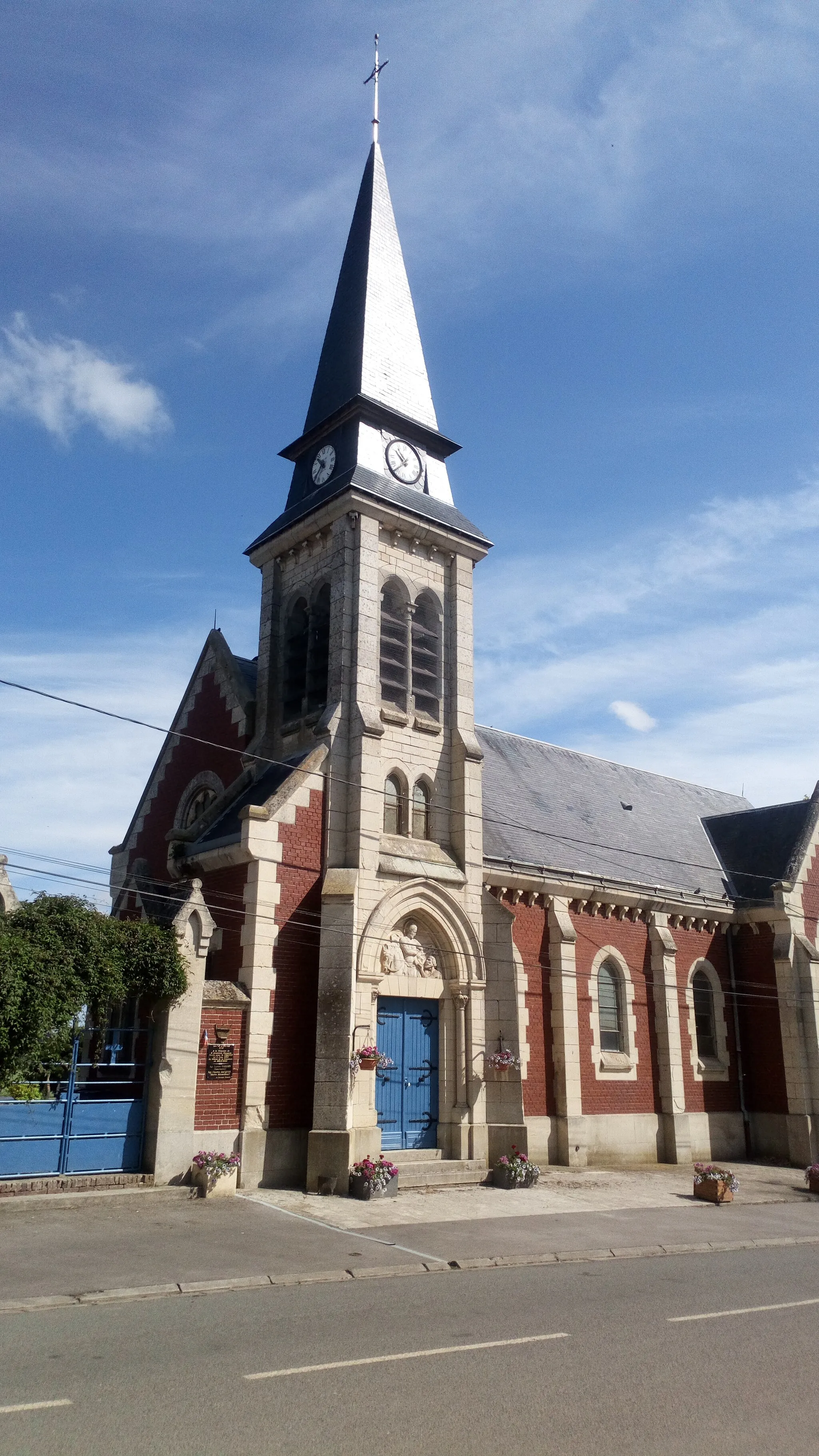 Photo showing: Eglise de Braches 1