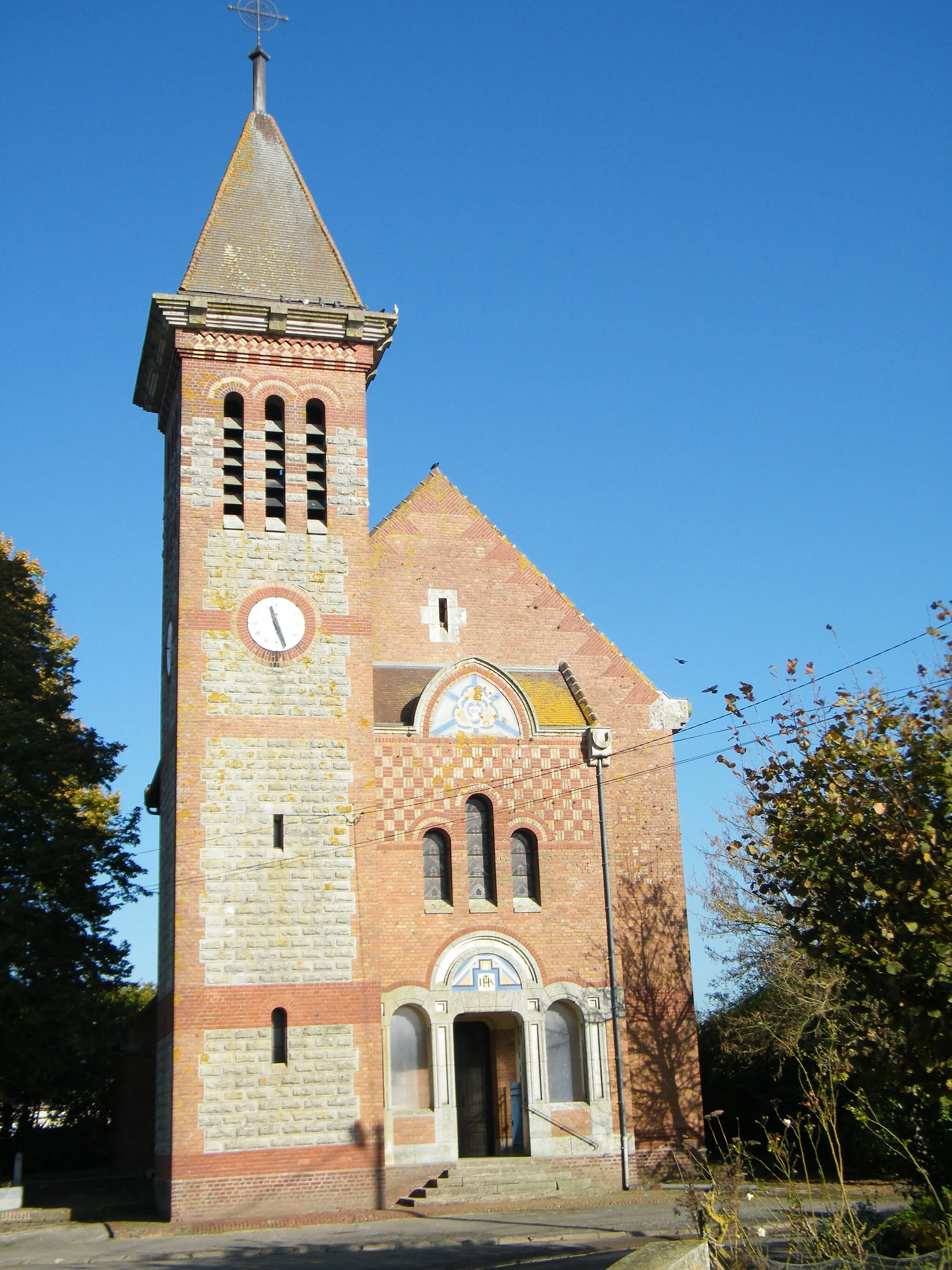 Photo showing: L'église.