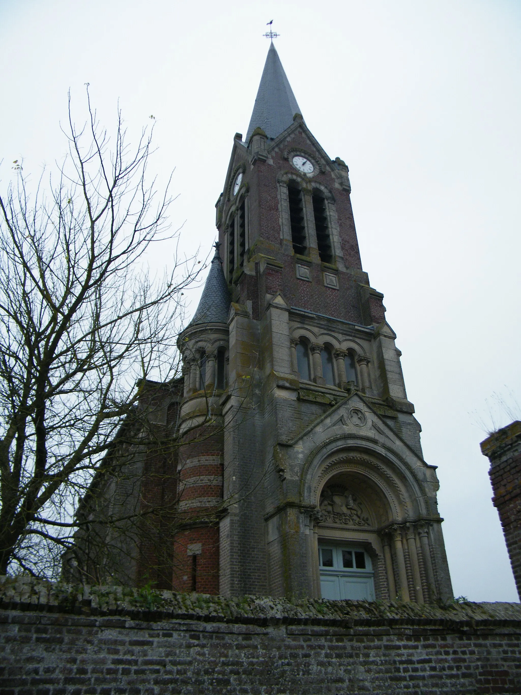 Photo showing: église.