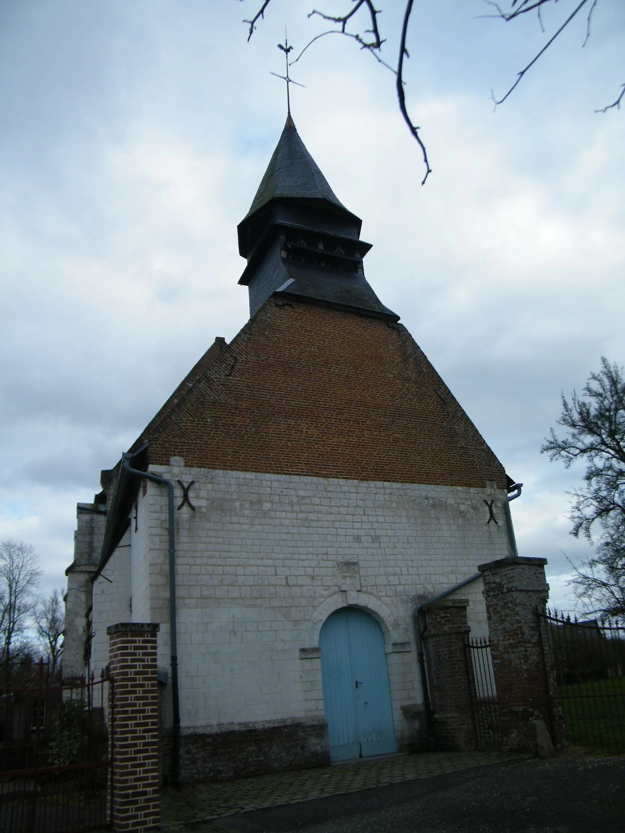 Photo showing: église Saint-Martin d'Yvrencheux, Somme, France.