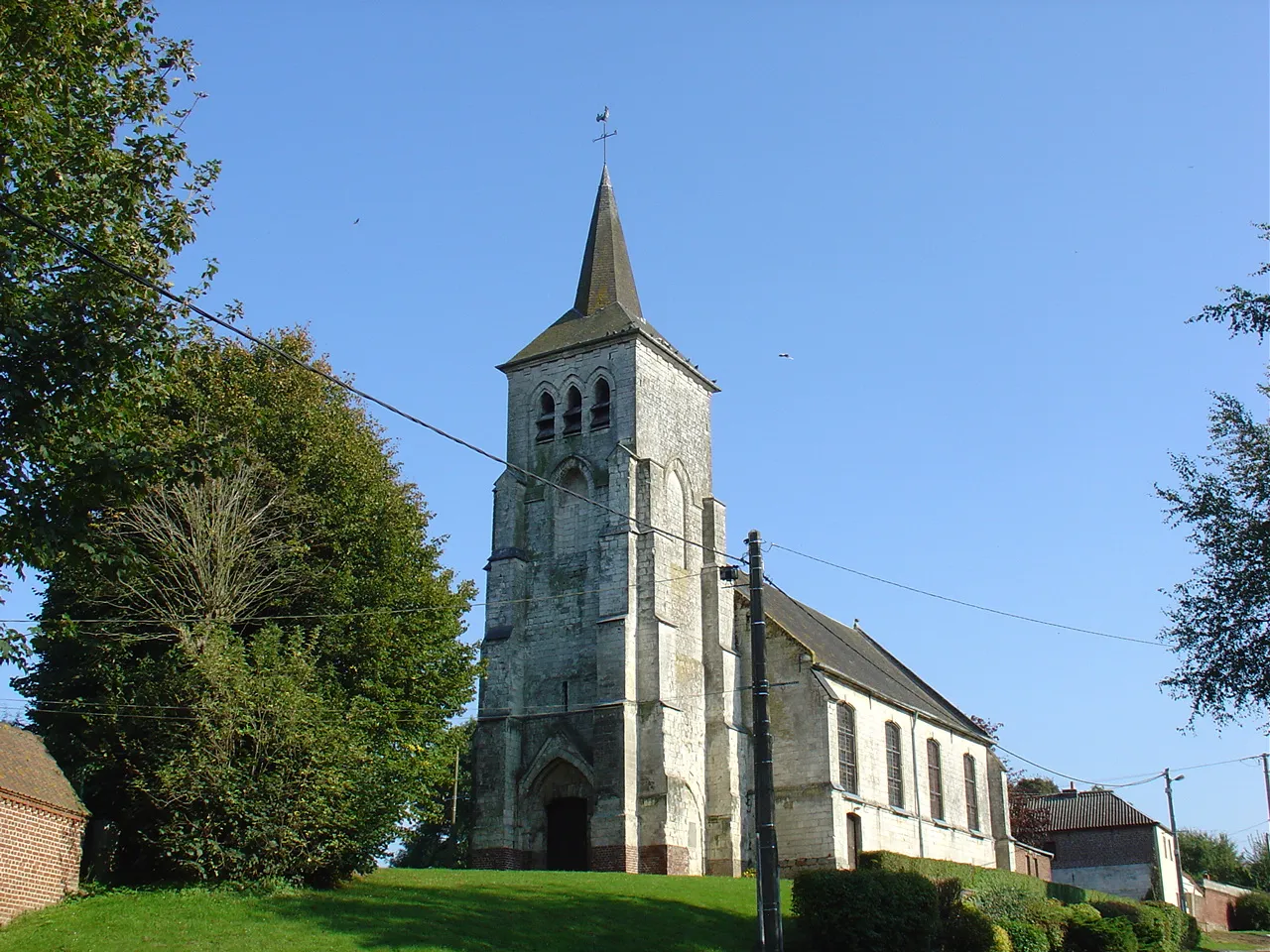 Photo showing: Église de Lattre-Saint-Quentin