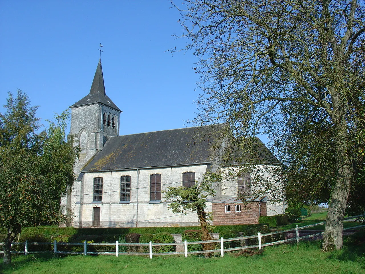 Photo showing: Église de Lattre-Saint-Quentin