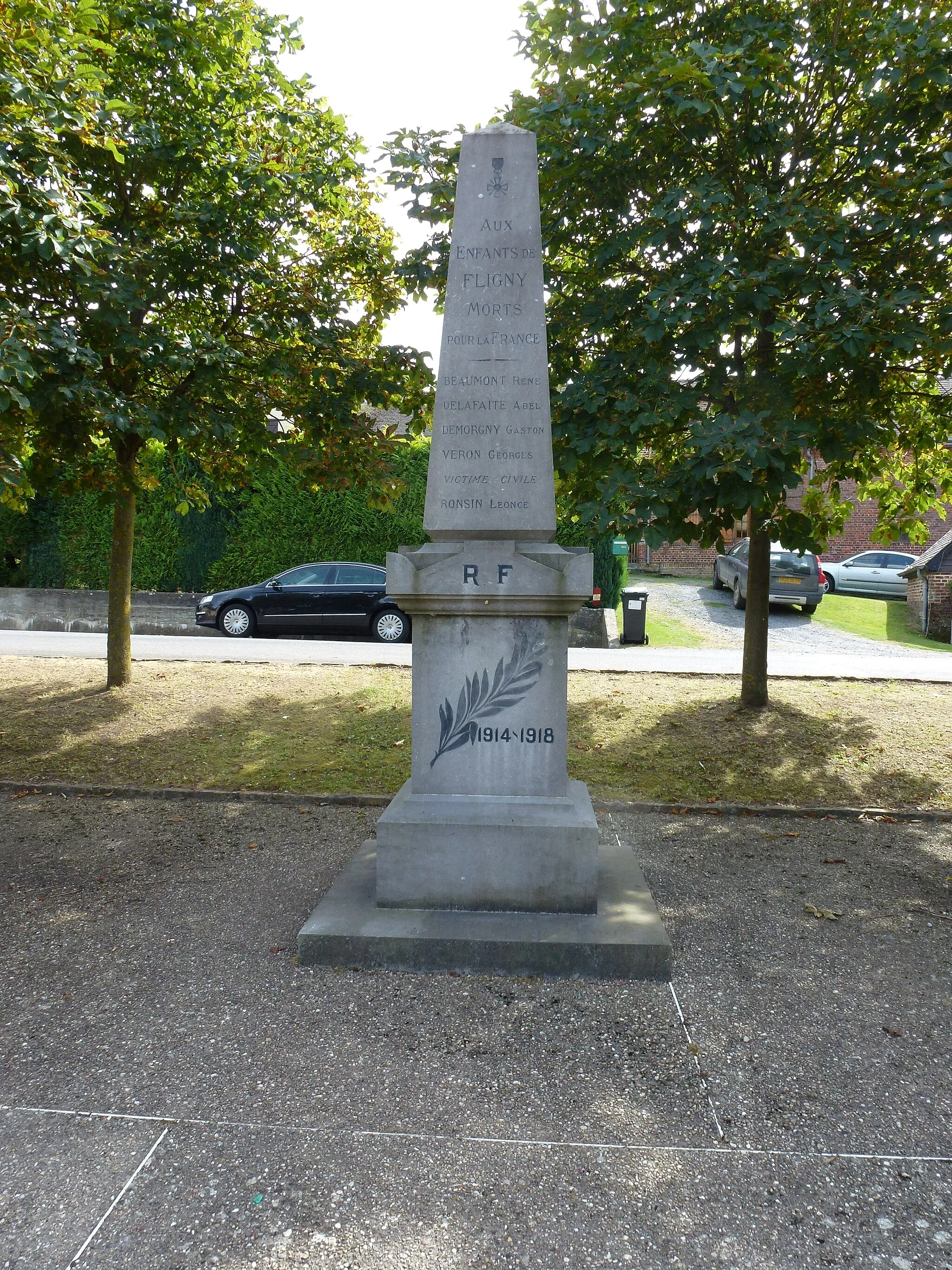 Photo showing: Fligny (Ardennes) monument aux morts