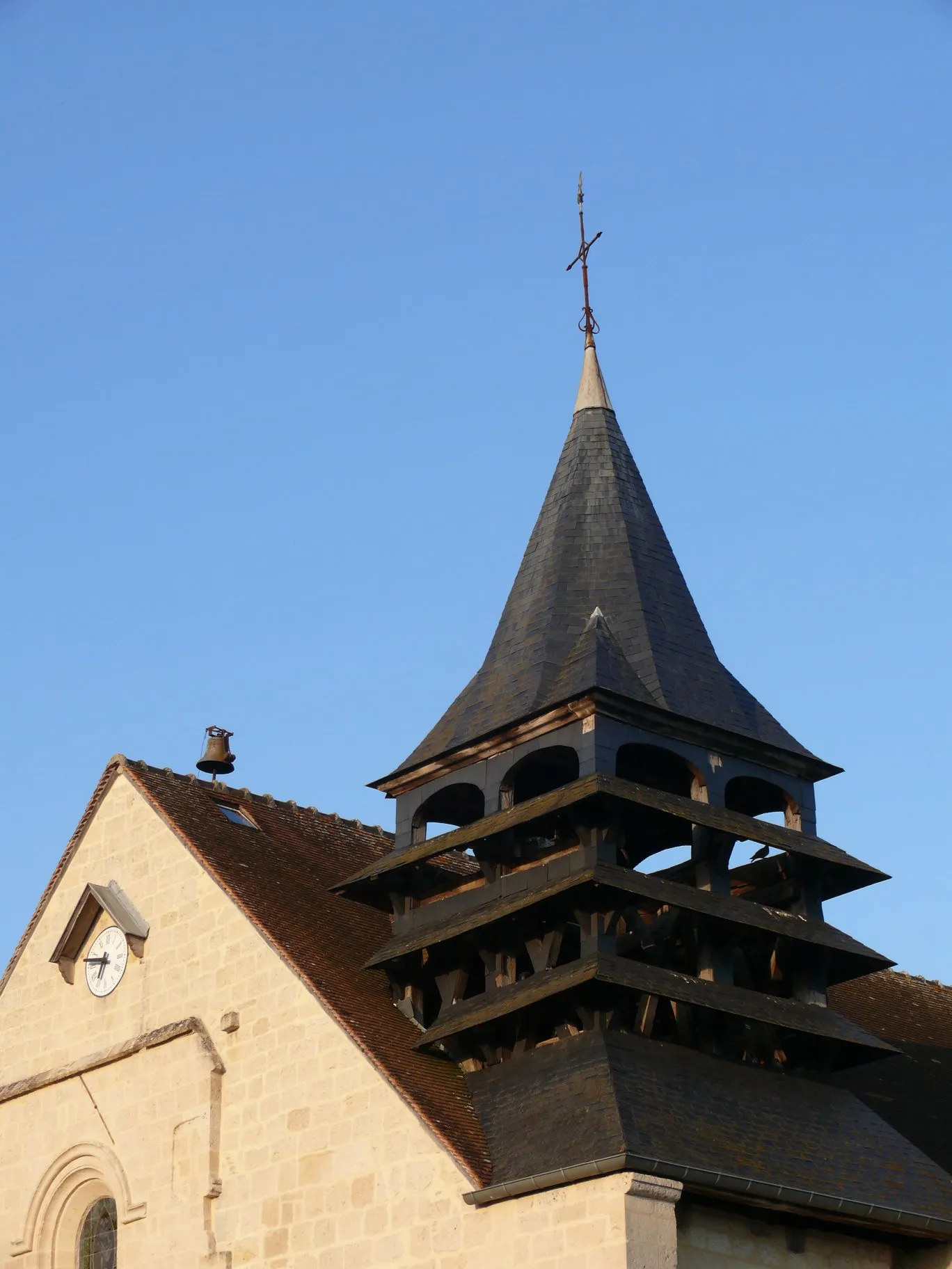 Photo showing: This building is inscrit au titre des monuments historiques de la France. It is indexed in the base Mérimée, a database of architectural heritage maintained by the French Ministry of Culture, under the reference PA00114703 .