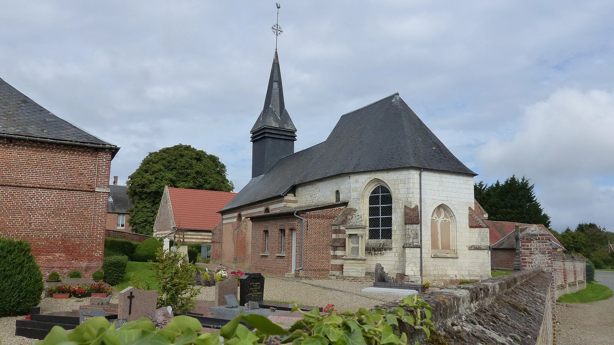 Photo showing: Église de la Nativité Notre-Dame de Choqueuse-les-Bénard