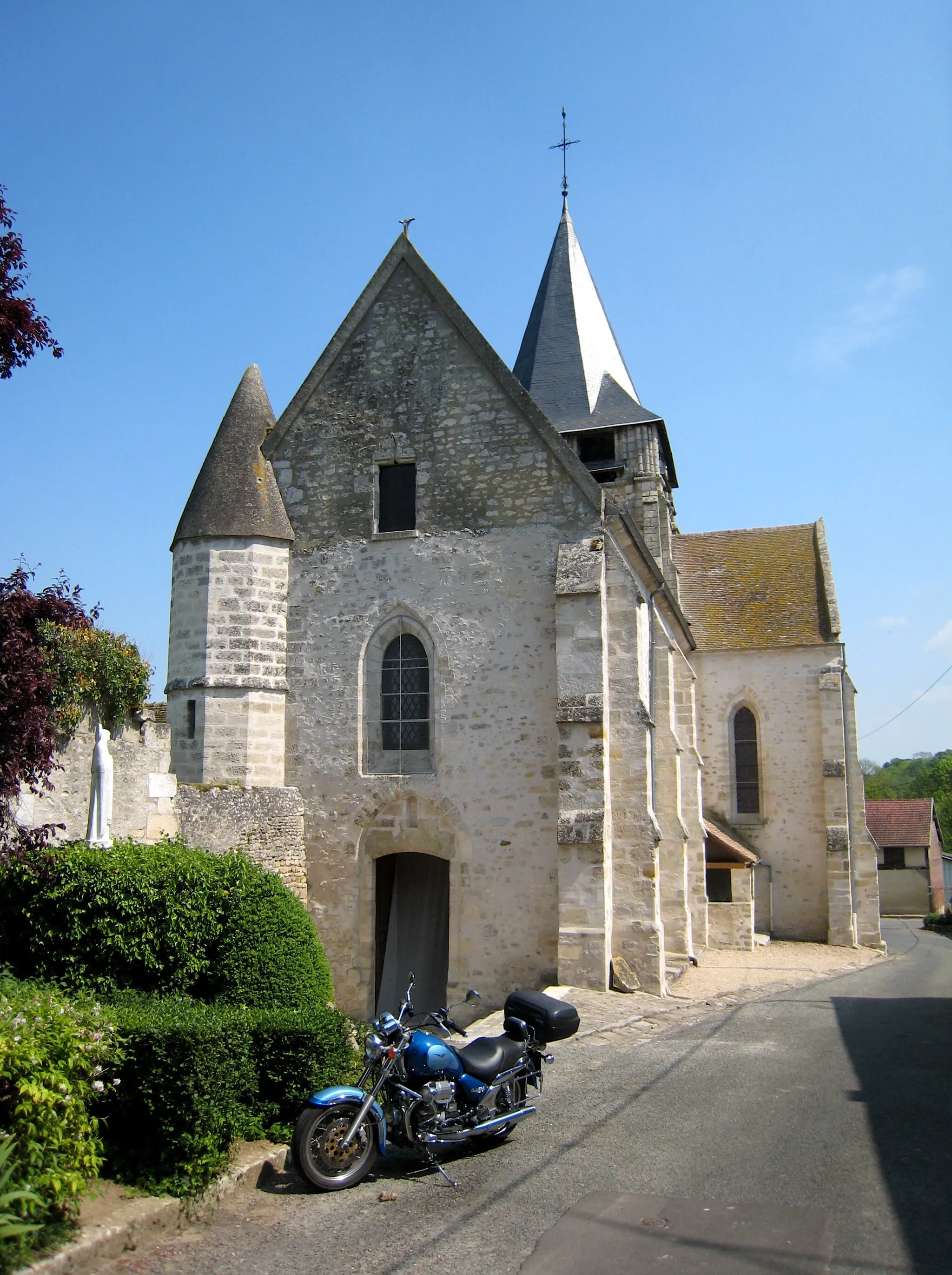 Photo showing: Church of Liancourt Saint-Pierre, Oise, France