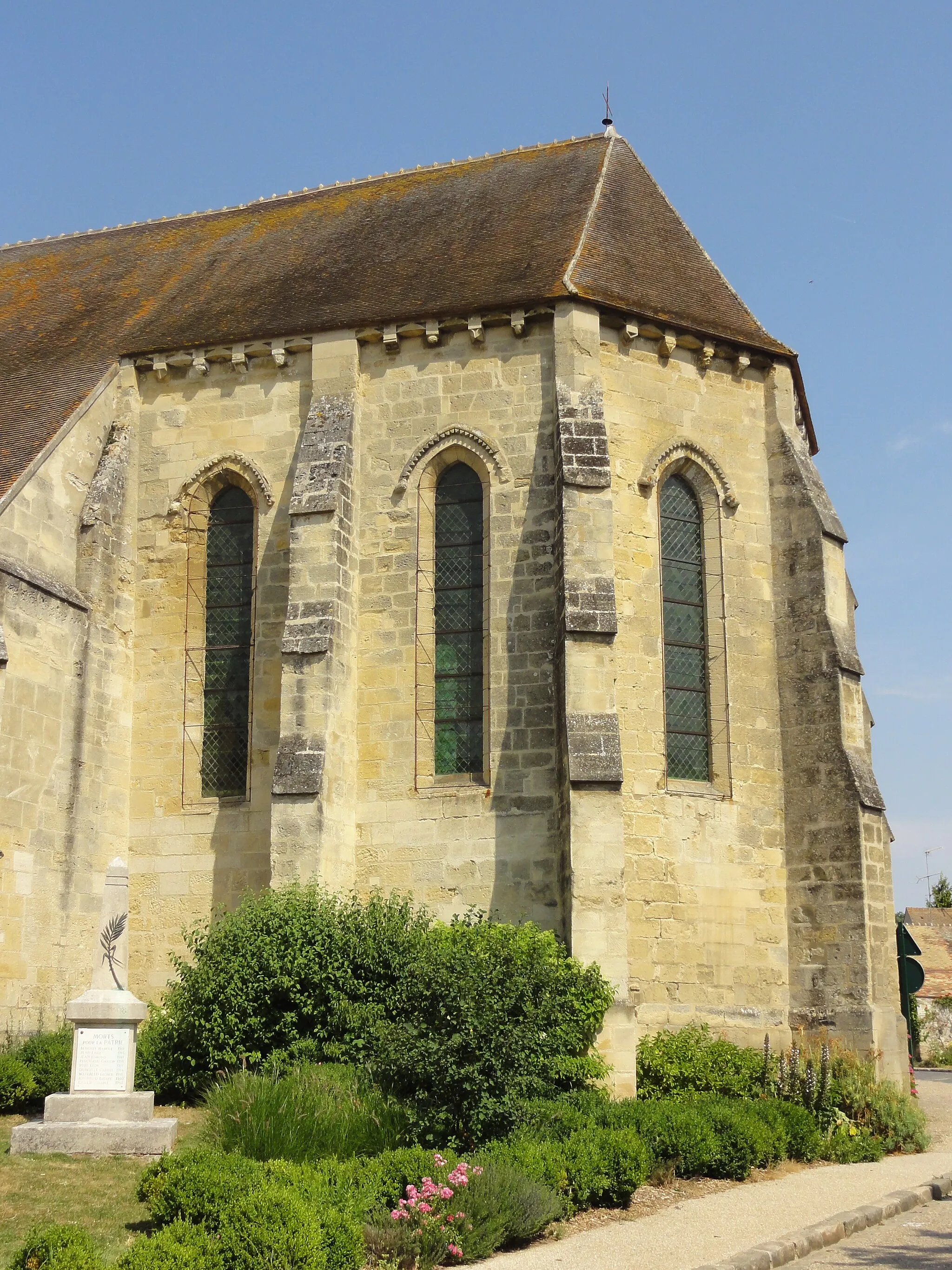 Photo showing: Église Saint-Gildard de Longuesse (voir titre).