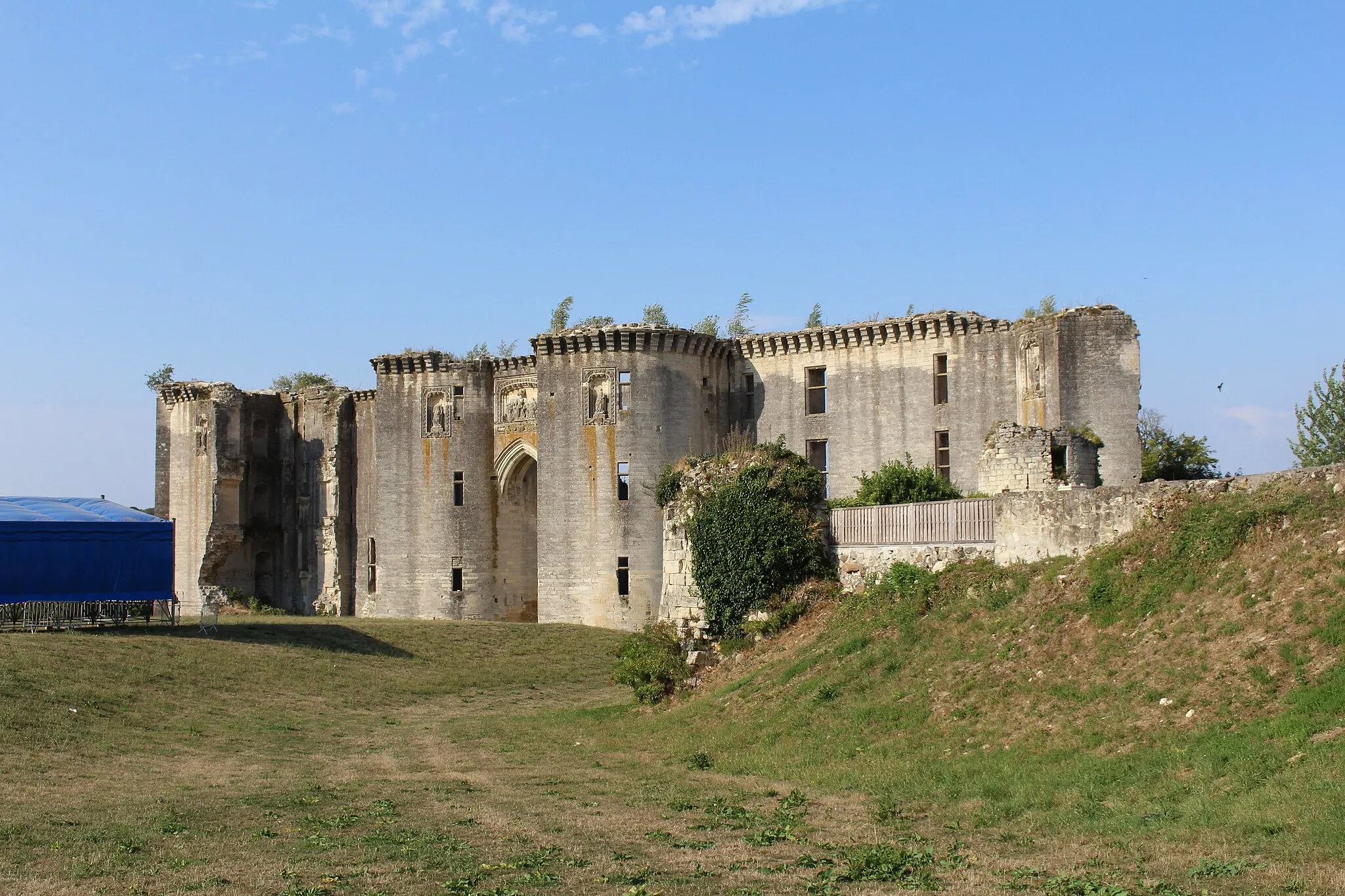 Photo showing: Château de La Ferté-Milon.