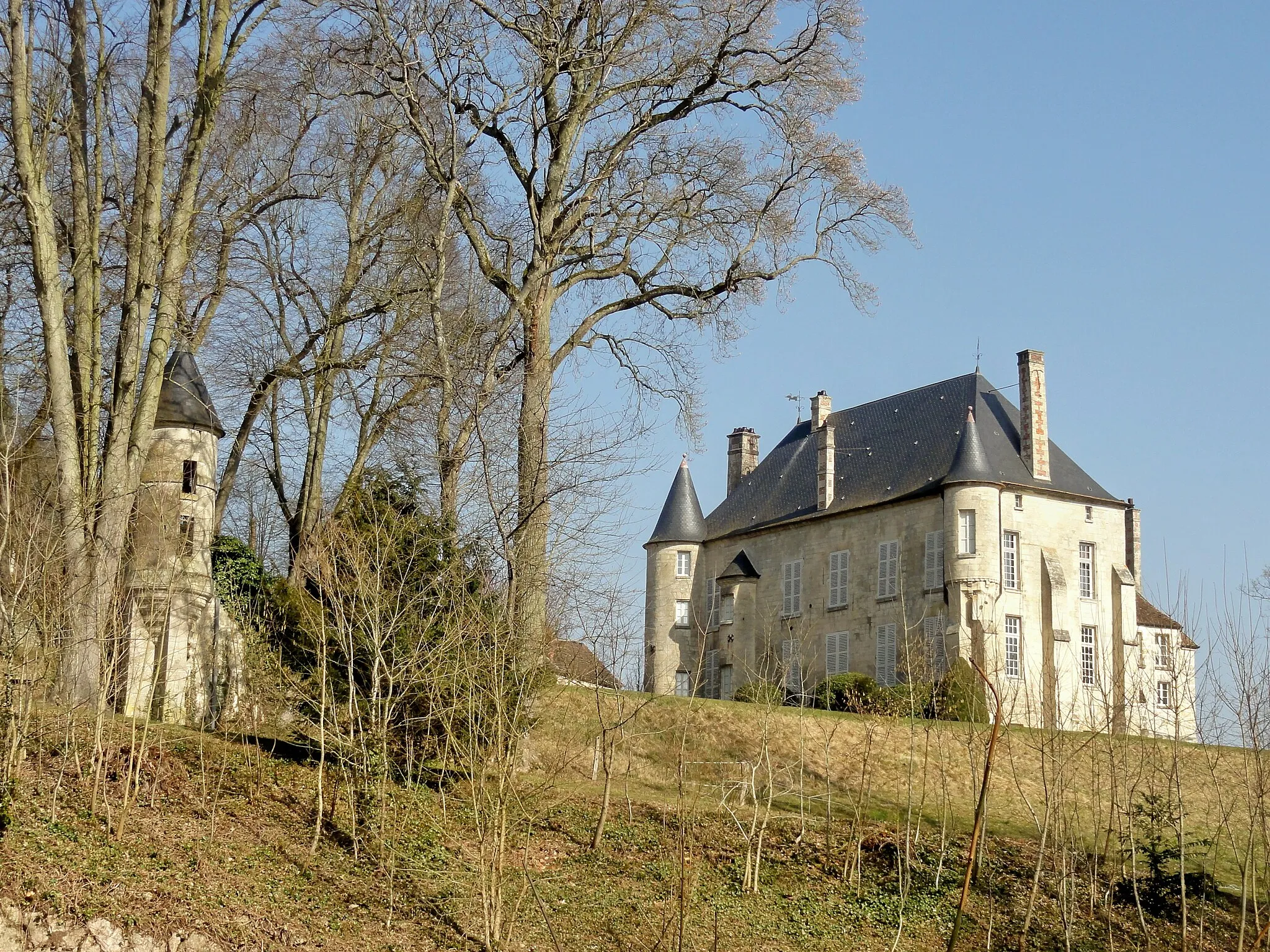 Photo showing: Vue depuis le sud-ouest.