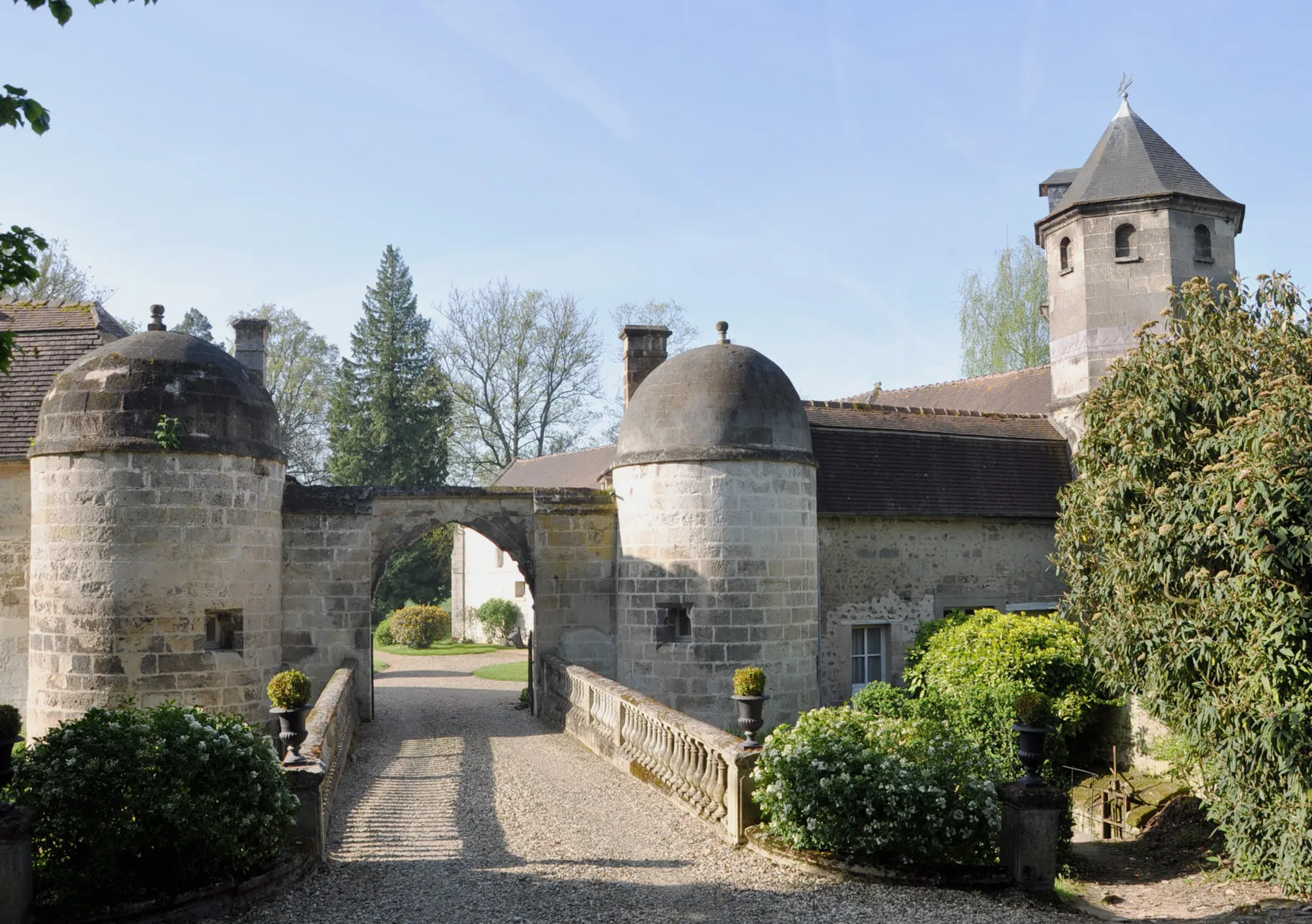 Photo showing: Château de Cuise