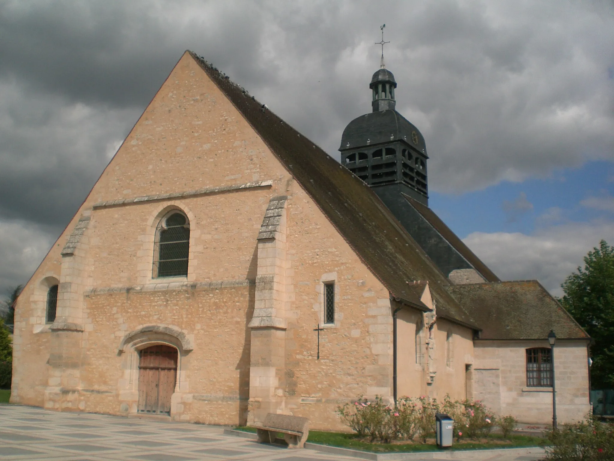Photo showing: eglise saint denis de bornel oise france