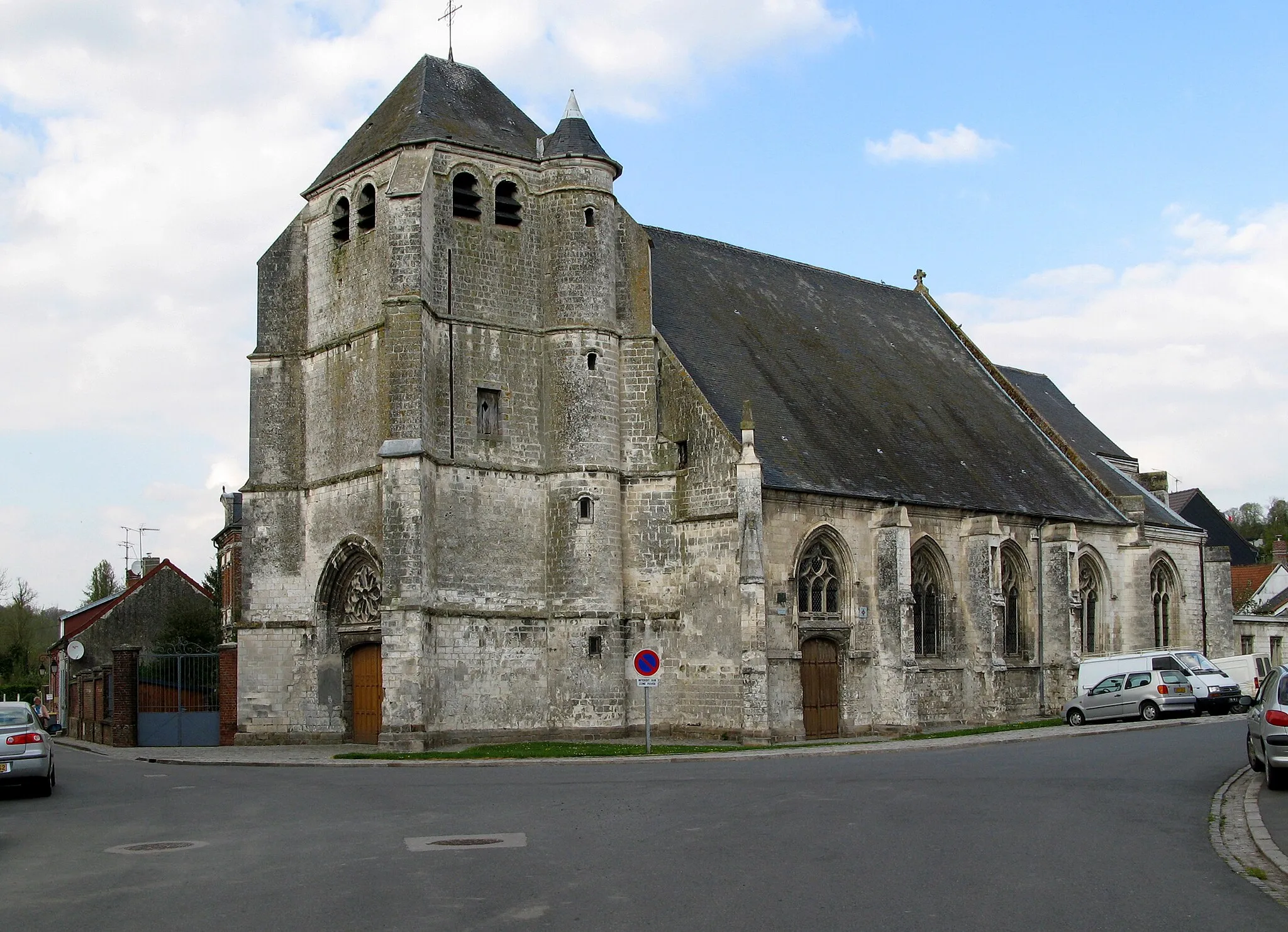 Photo showing: Frévent (Pas-de-Calais, France) -
L'église.
.