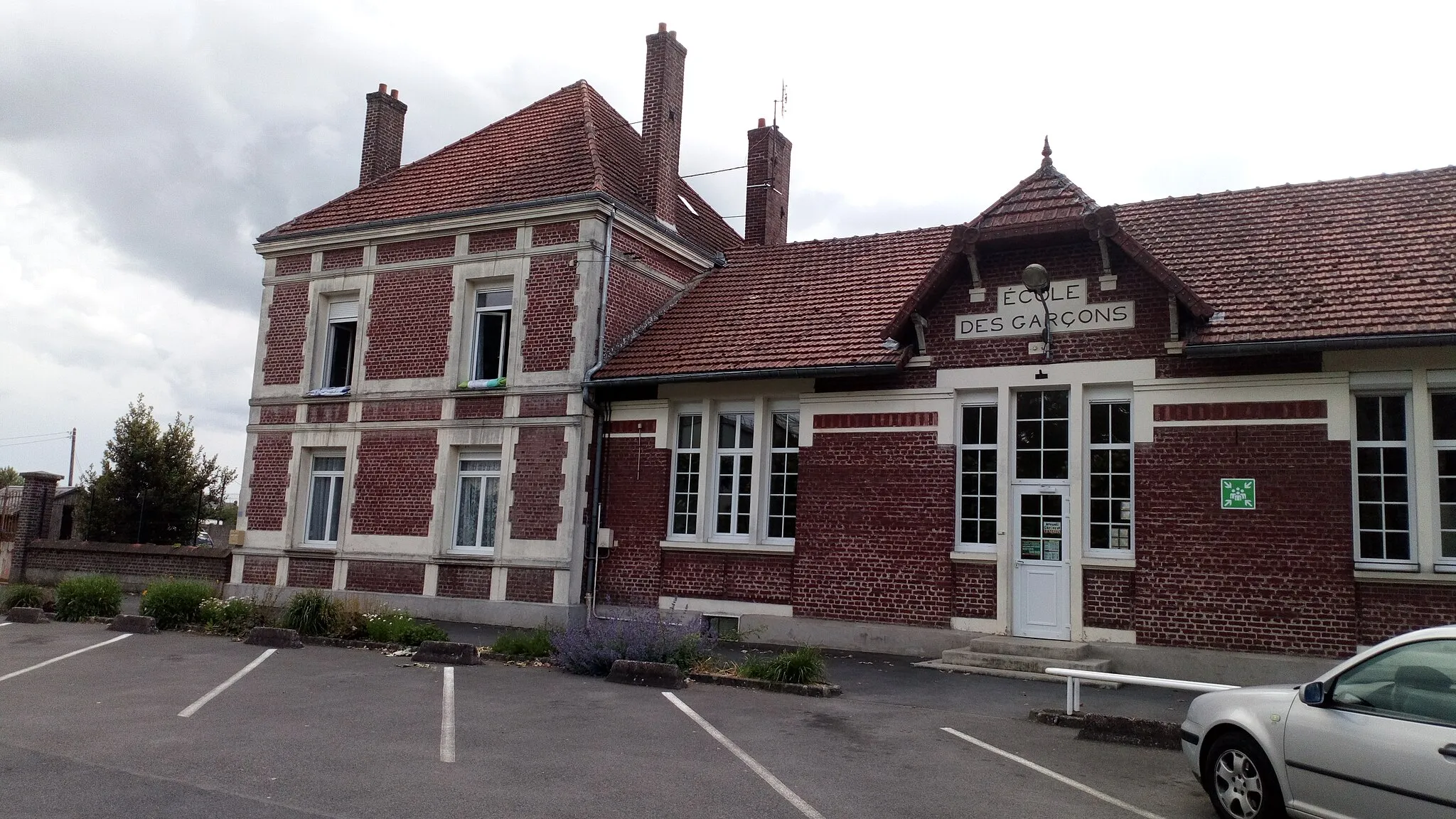 Photo showing: Eppeville, école 1