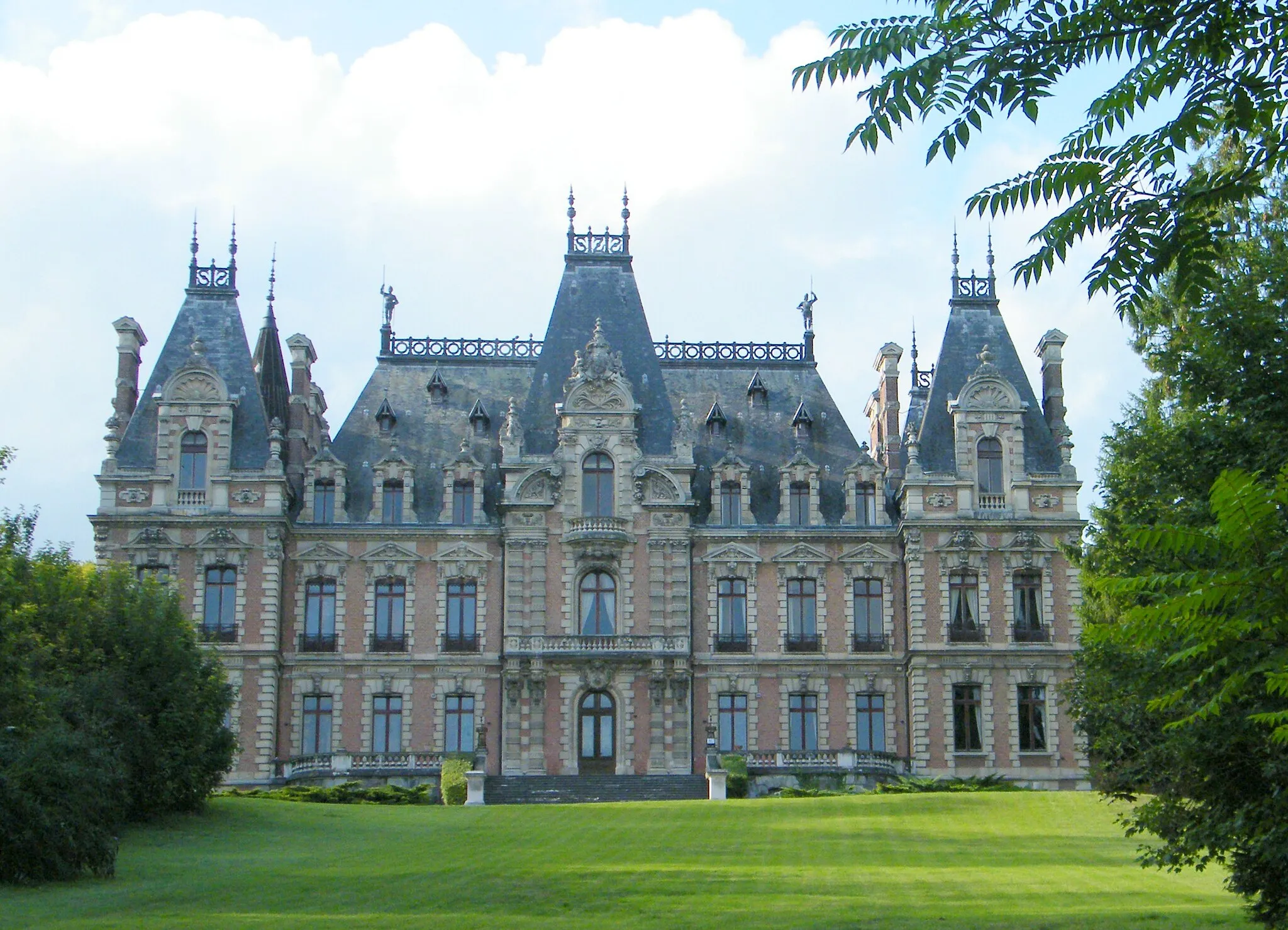 Photo showing: Flixecourt, Somme, Fr château de la famille Saint, dit « château de la Navette ».