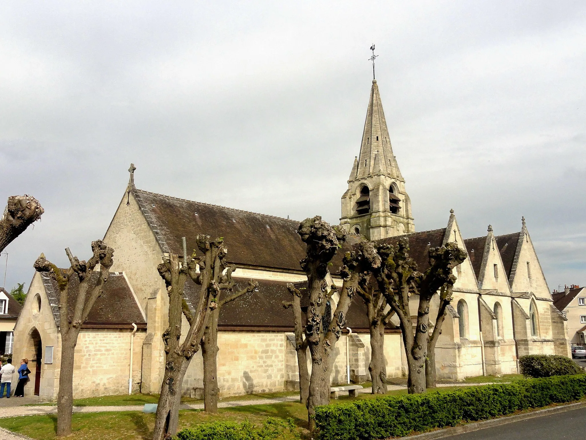 Photo showing: Vue depuis le sud-ouest.