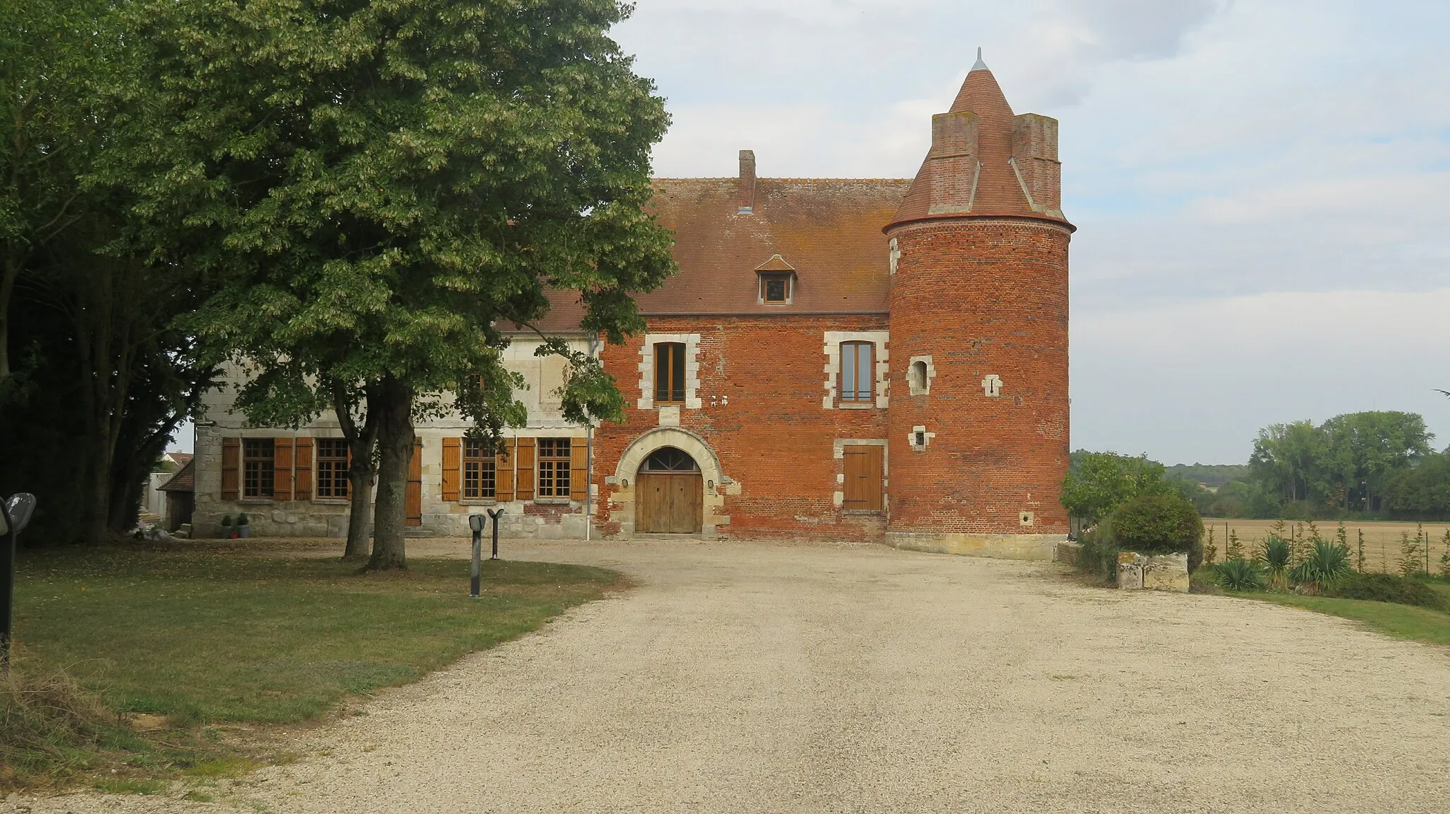 Photo showing: Château dit "de Jeanne d'Arc" situé à Saint-Remy-en-l'Eau (60) lors des Journées Européennes du Patrimoine 2020.