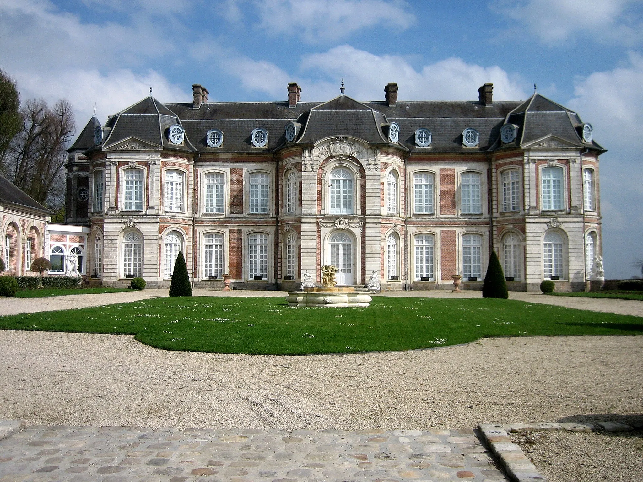 Photo showing: Long (Somme, France).

Le château.