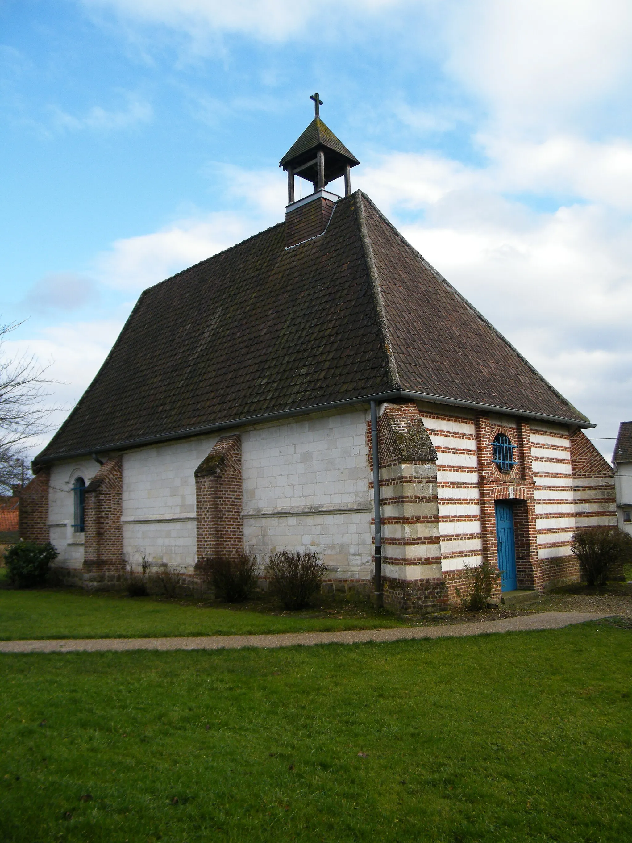 Photo showing: Cimetière : la chapelle Saint-Firmin.