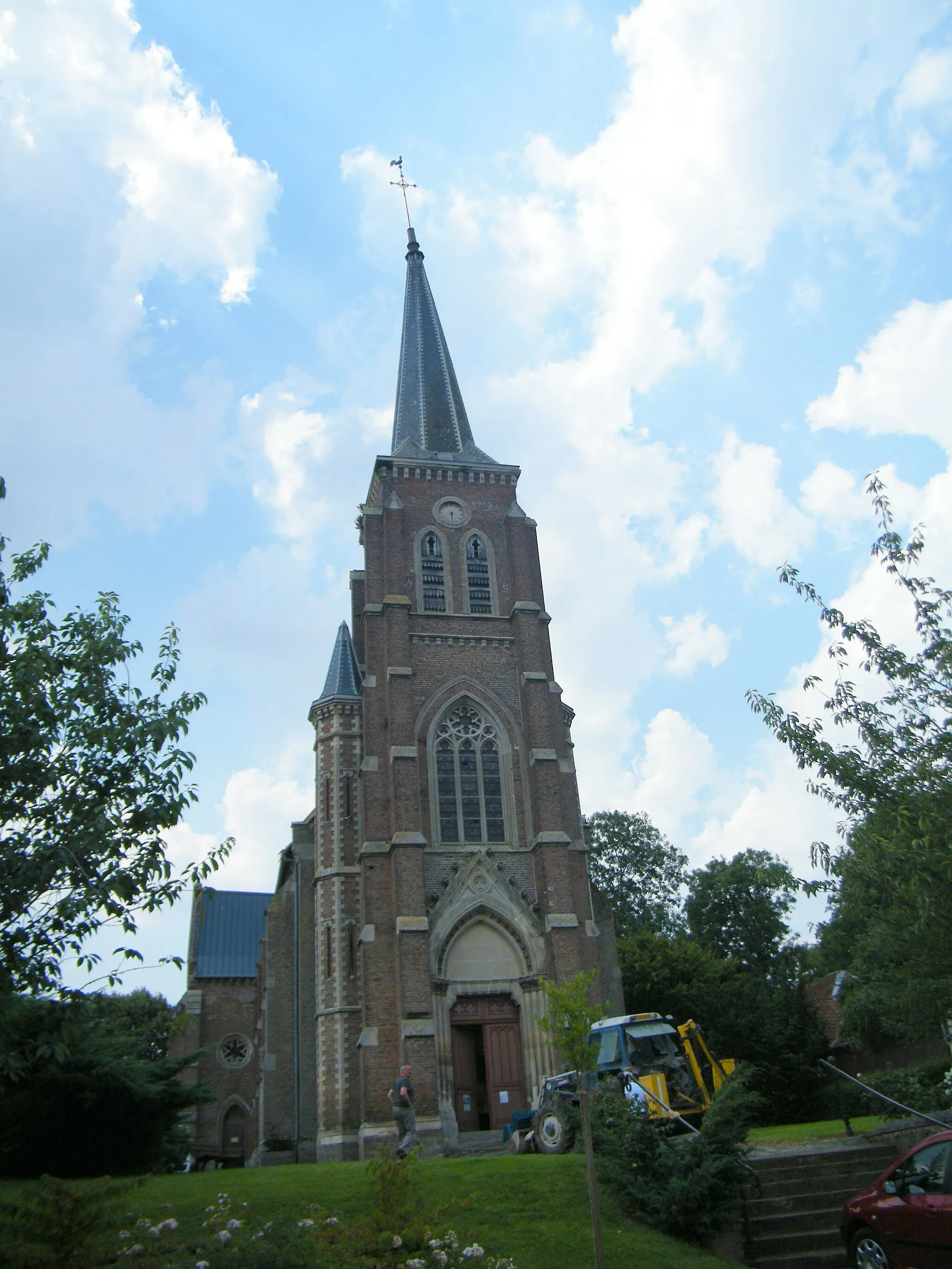 Photo showing: L'église Saint-Léger de Molliens-au-Bois, Somme, France.