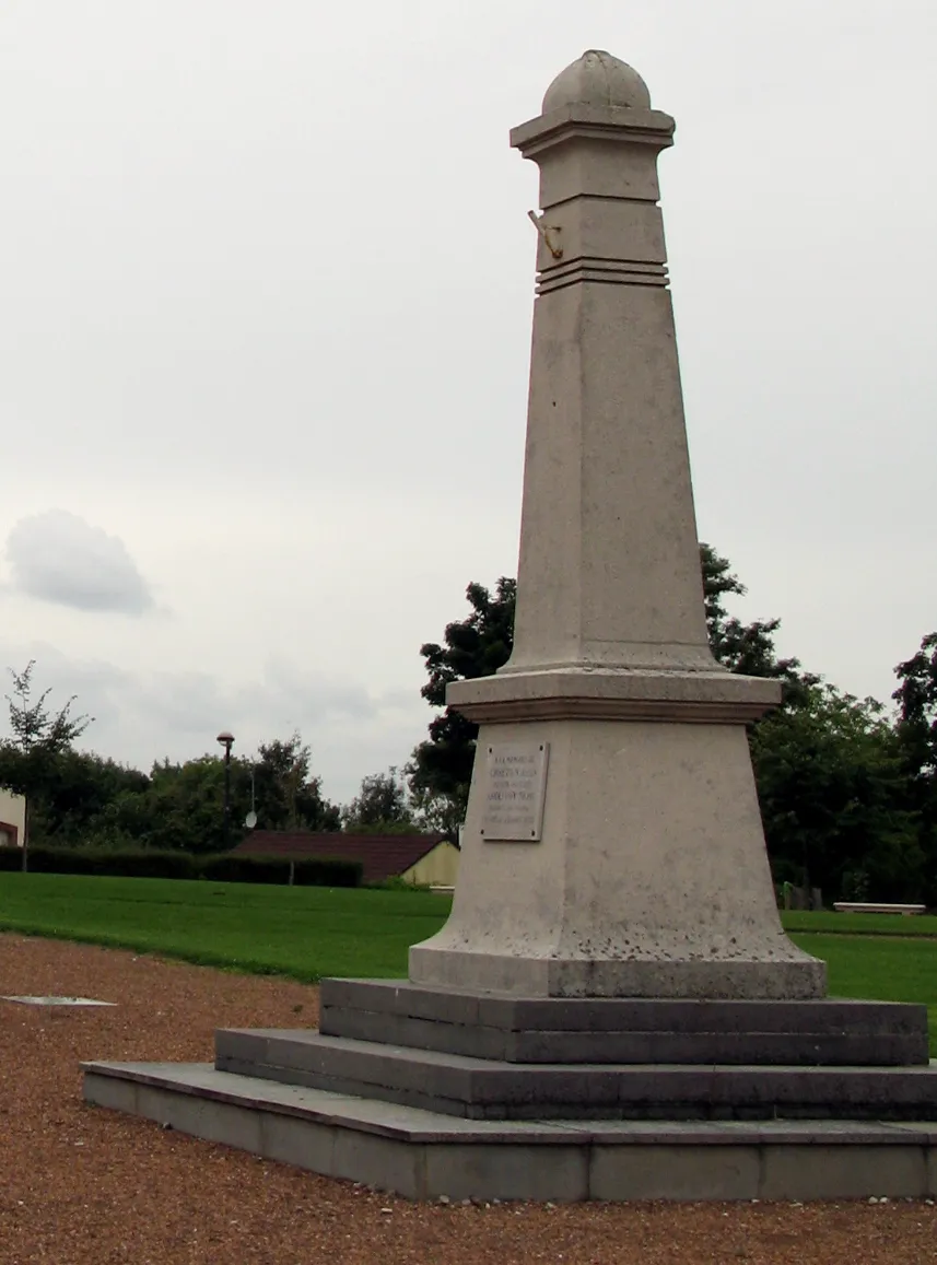 Photo showing: Glisy, Somme, France, monument aux morts.