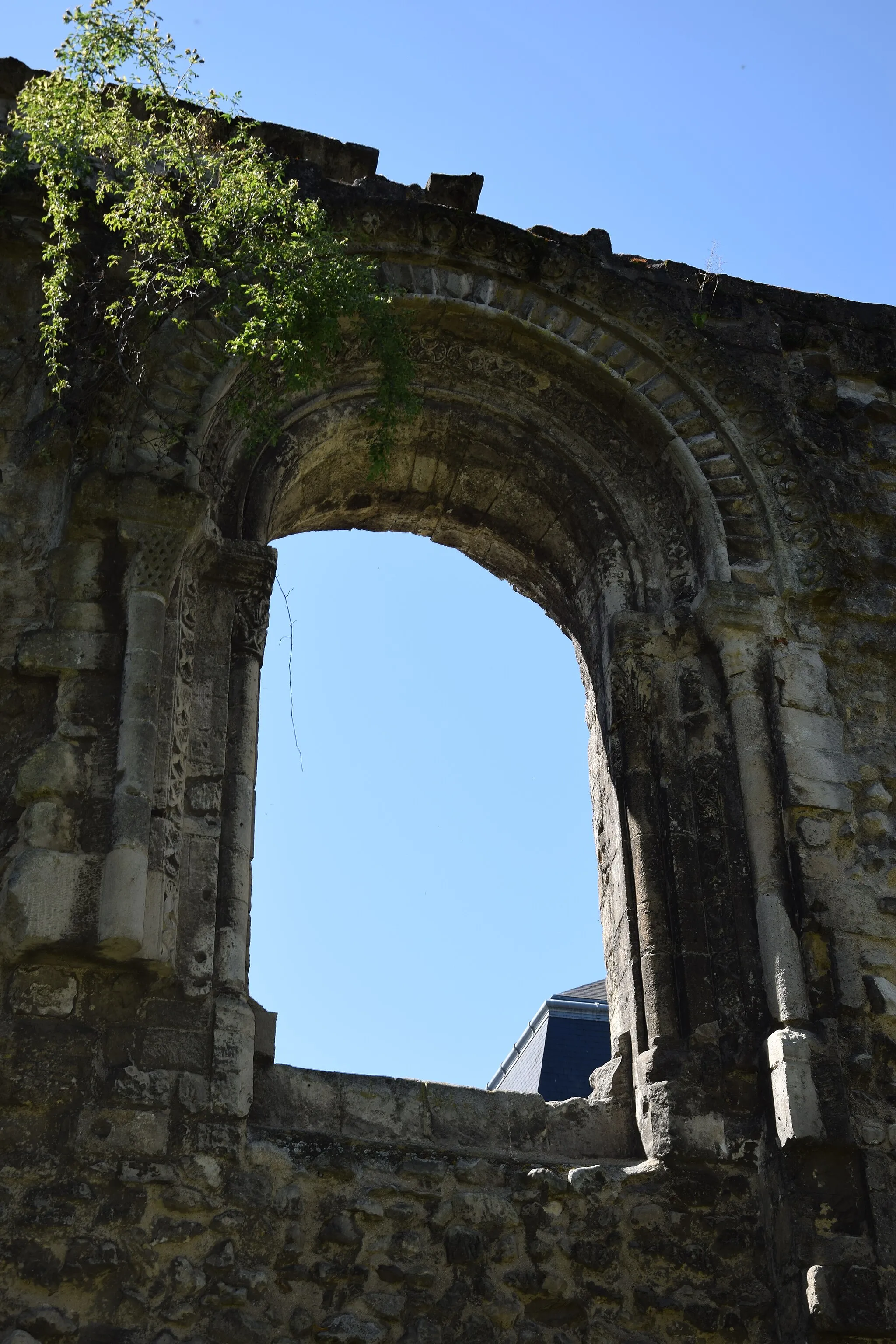 Photo showing: Abbaye Notre-Dame de Soissons