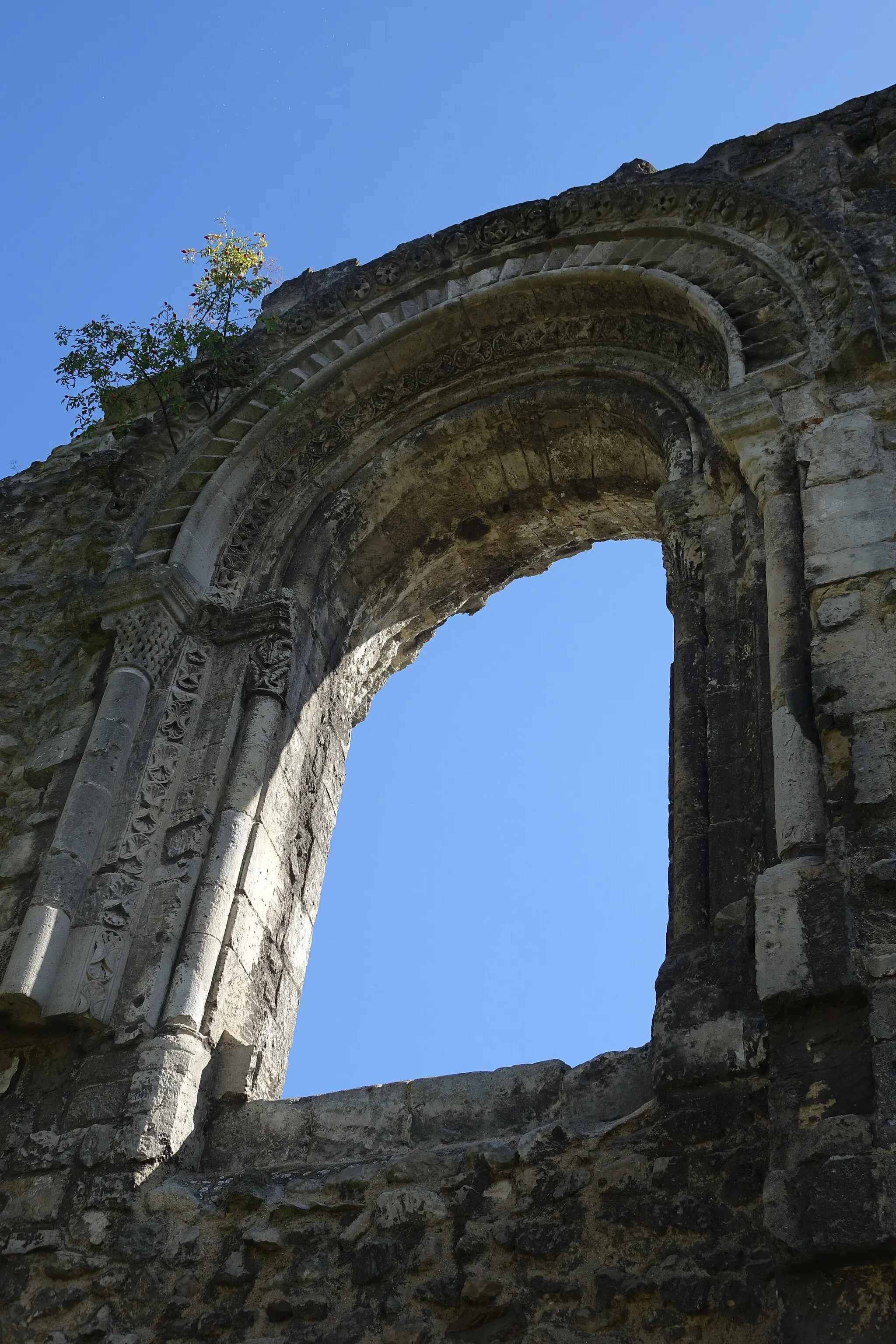 Photo showing: Abbaye Notre-Dame de Soissons, Aisne, France
