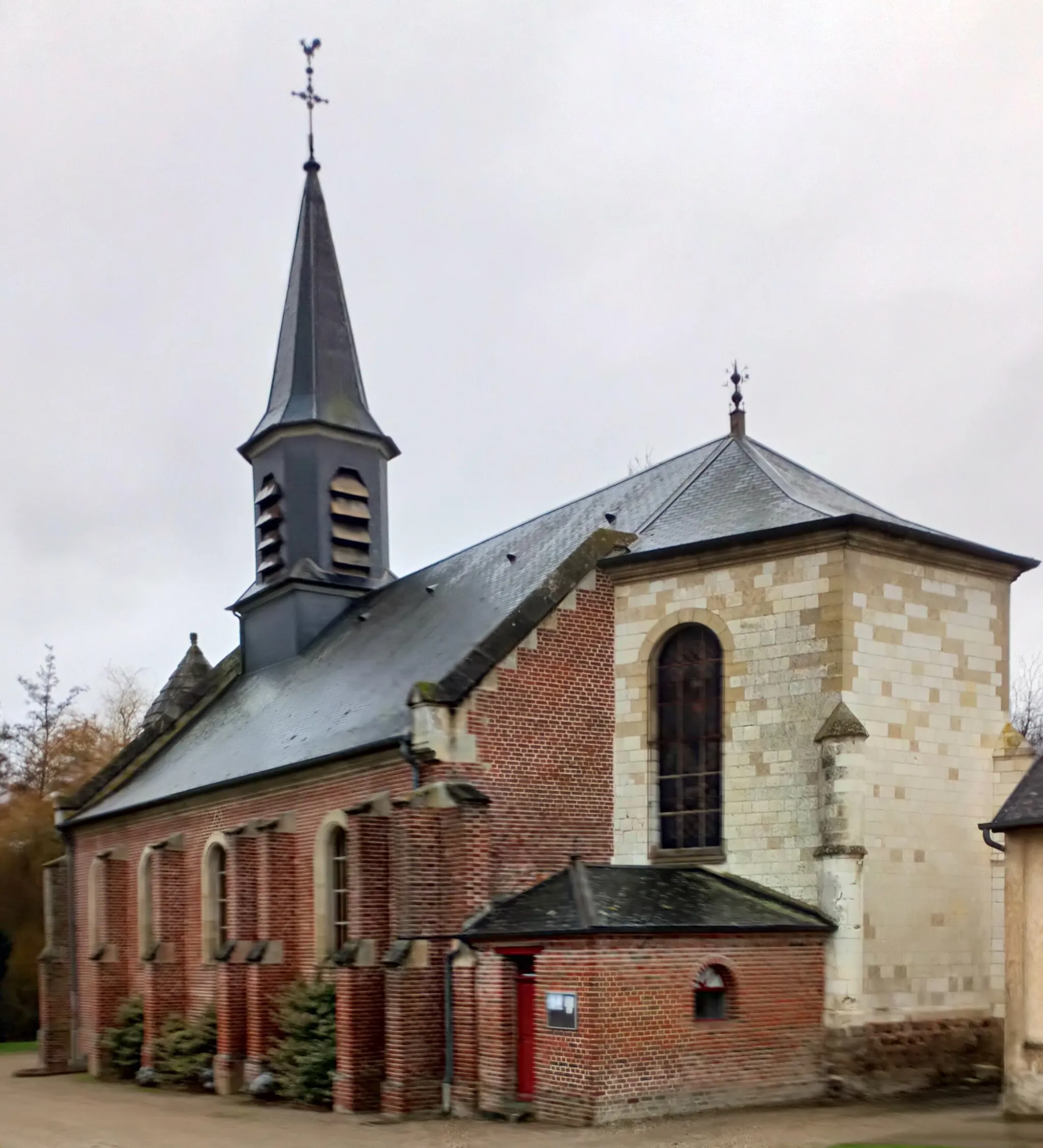 Photo showing: Église Saint-Martin de Pont-Noyelles 1