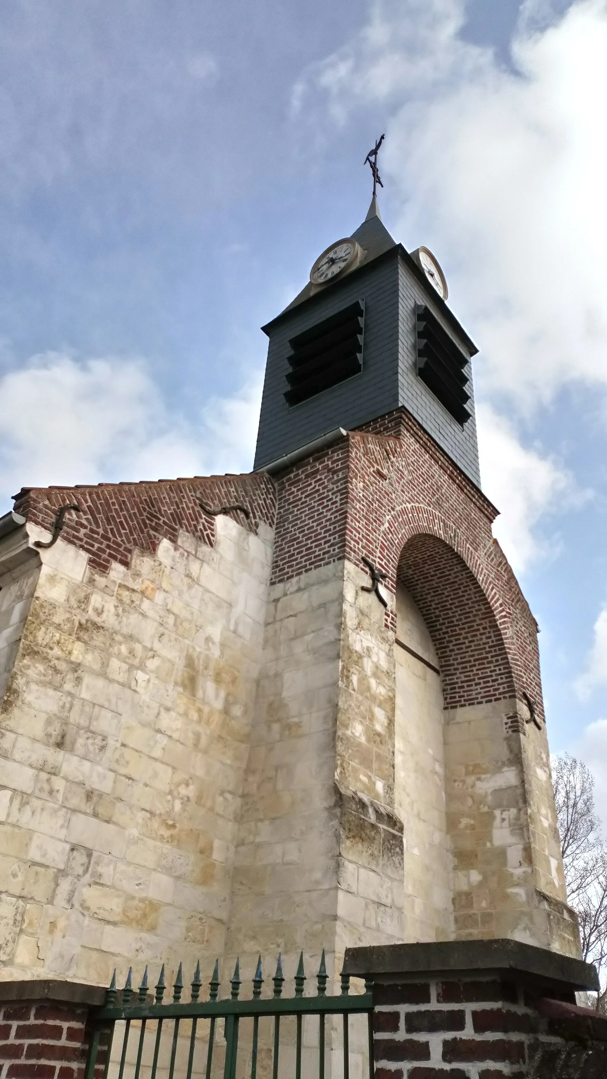 Photo showing: Eglise de Lahoussoye 3