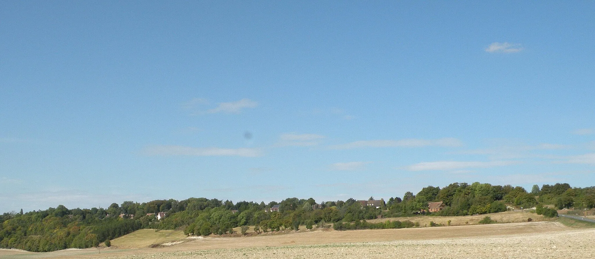 Photo showing: vue de Le Mont-Saint-Adrien depuis saint paul