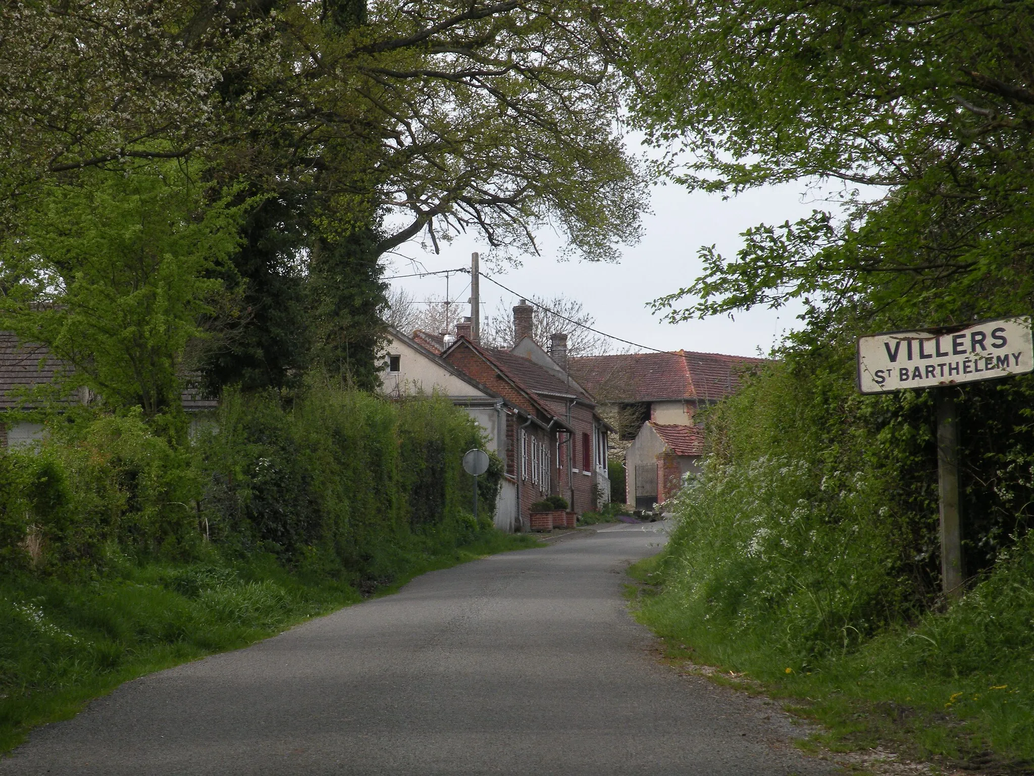 Photo showing: Villers-Saint-Barthélemy