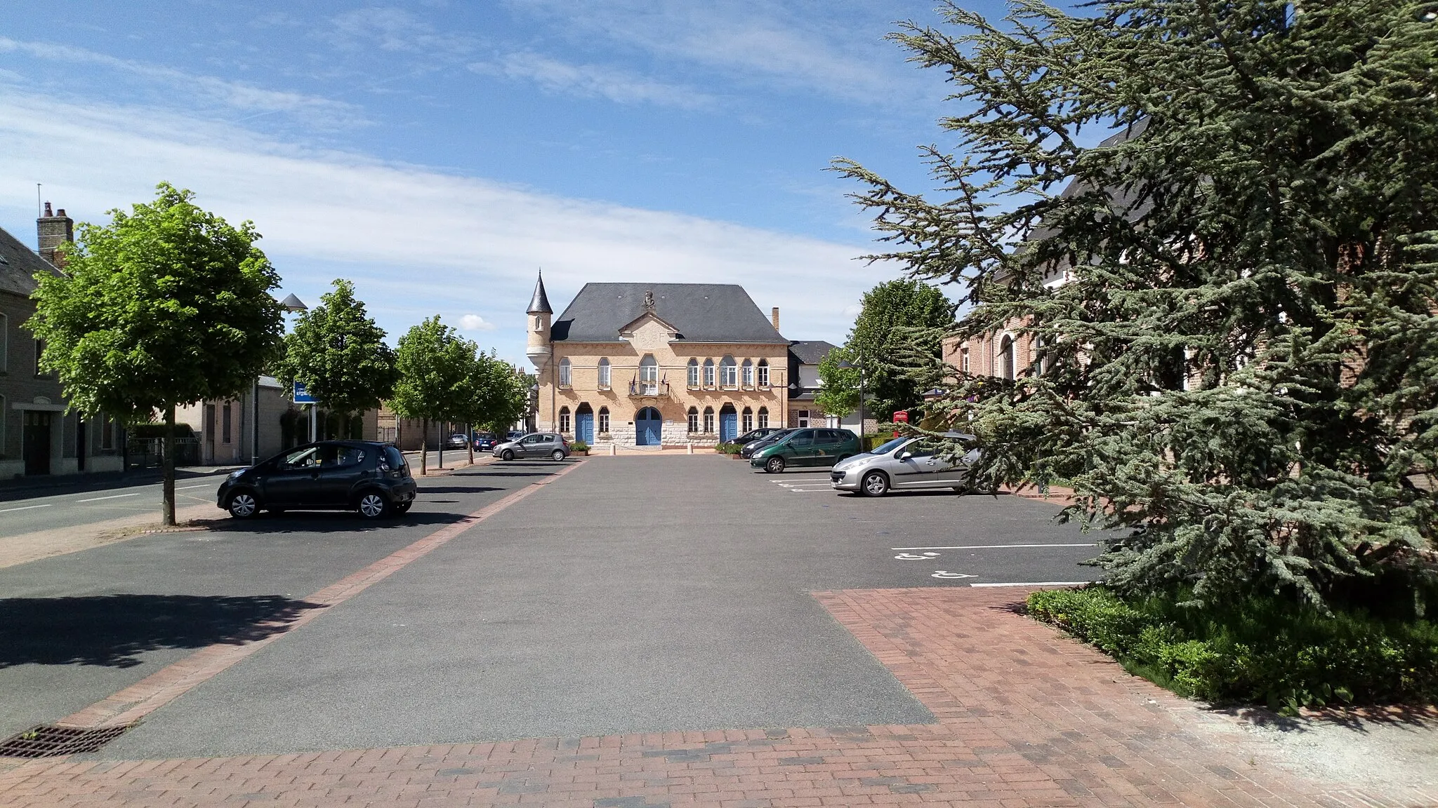 Photo showing: Mairie de Saint-Léger-lès-Domart 1