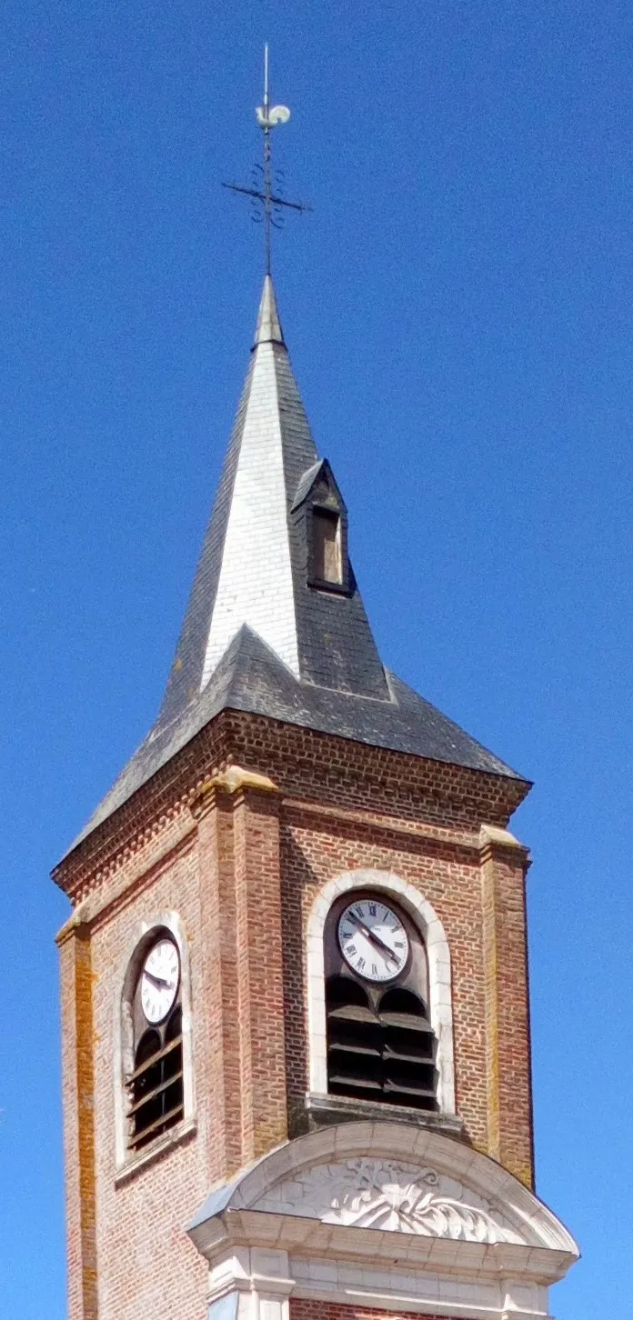 Photo showing: Église Saint-Léger de Saint-Léger-lès-Domart