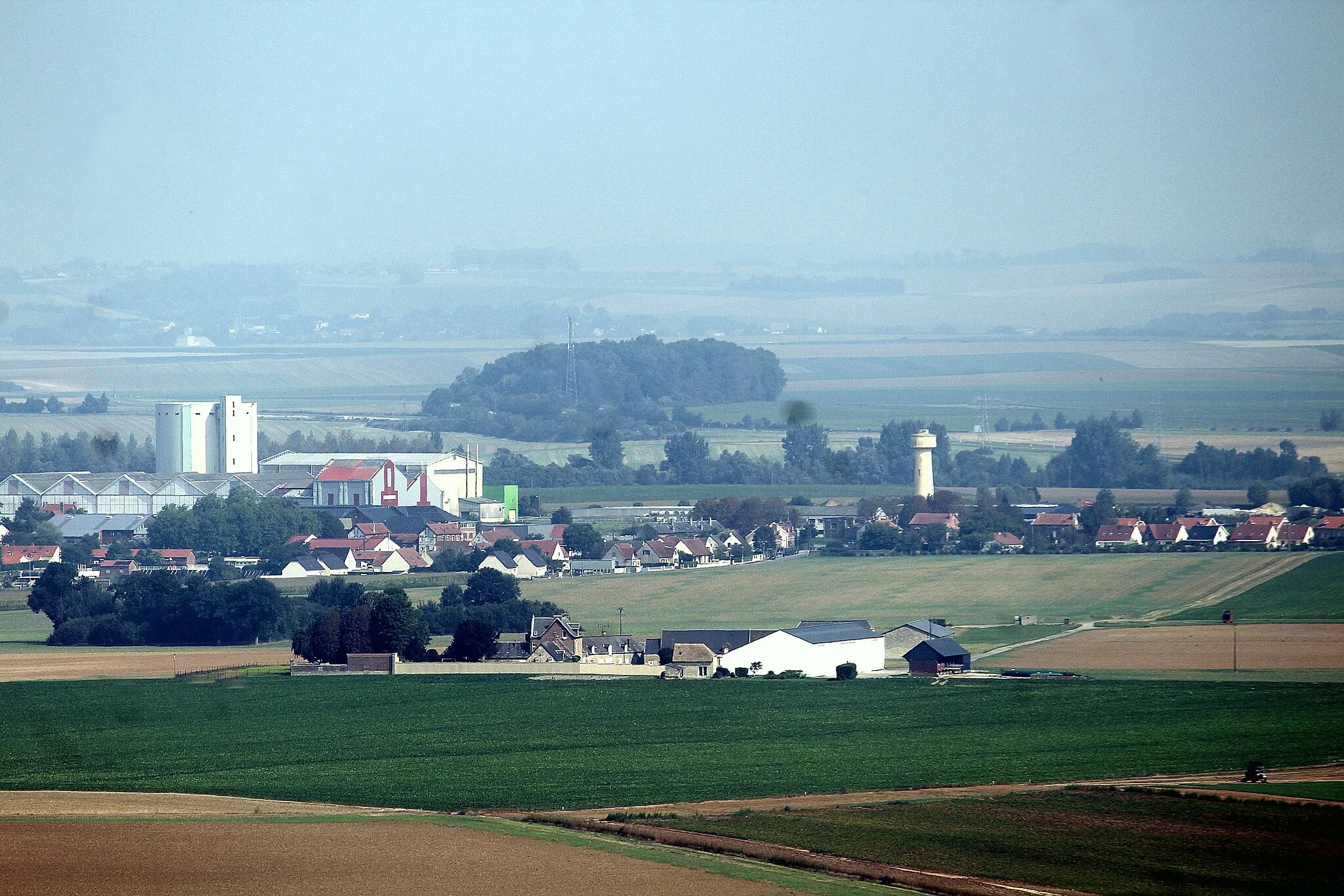 Photo showing: Laon, view to Aulnois-sous-Laon