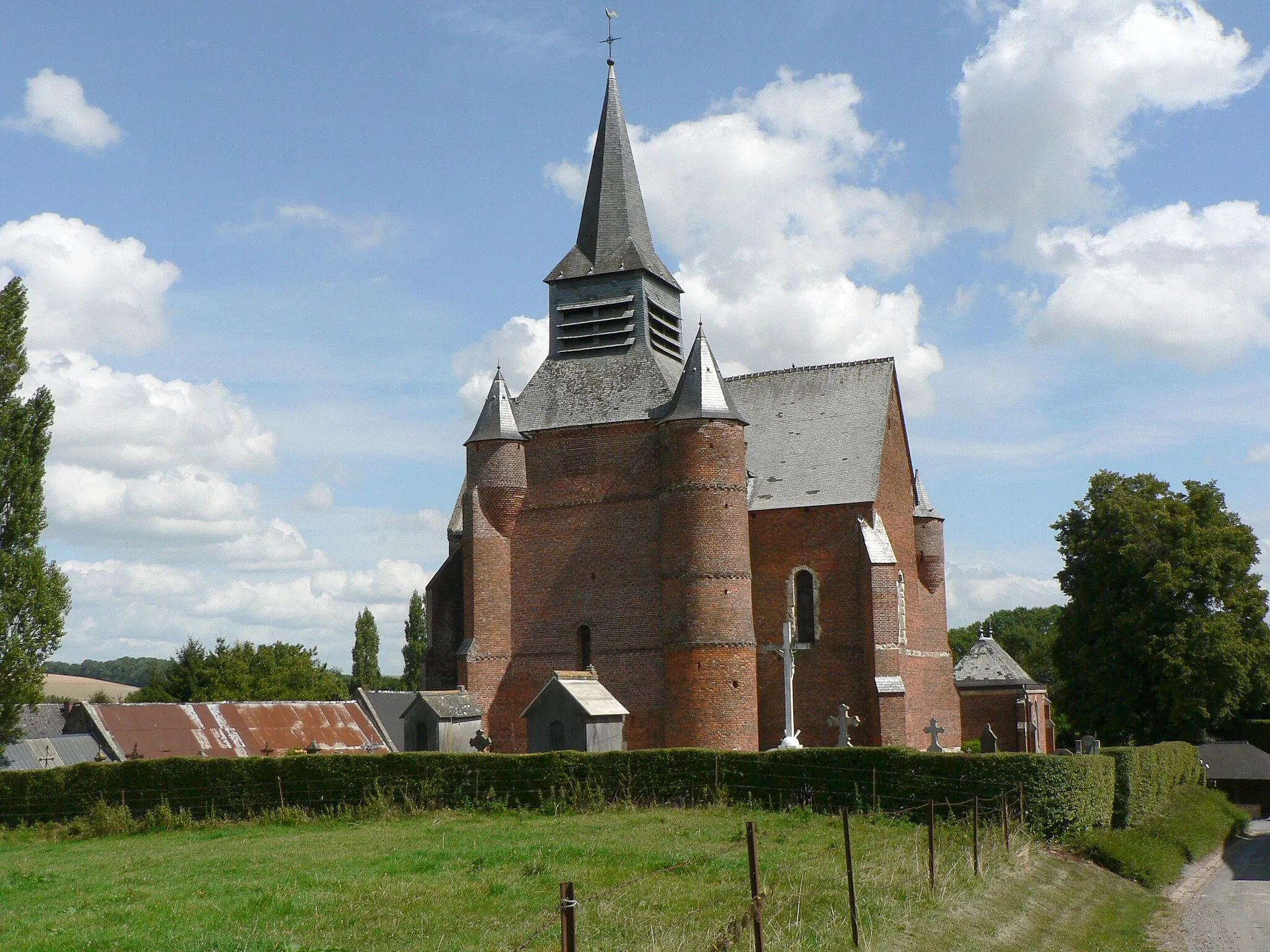 Photo showing: Église fortifiée de Burelles, Aisne, France