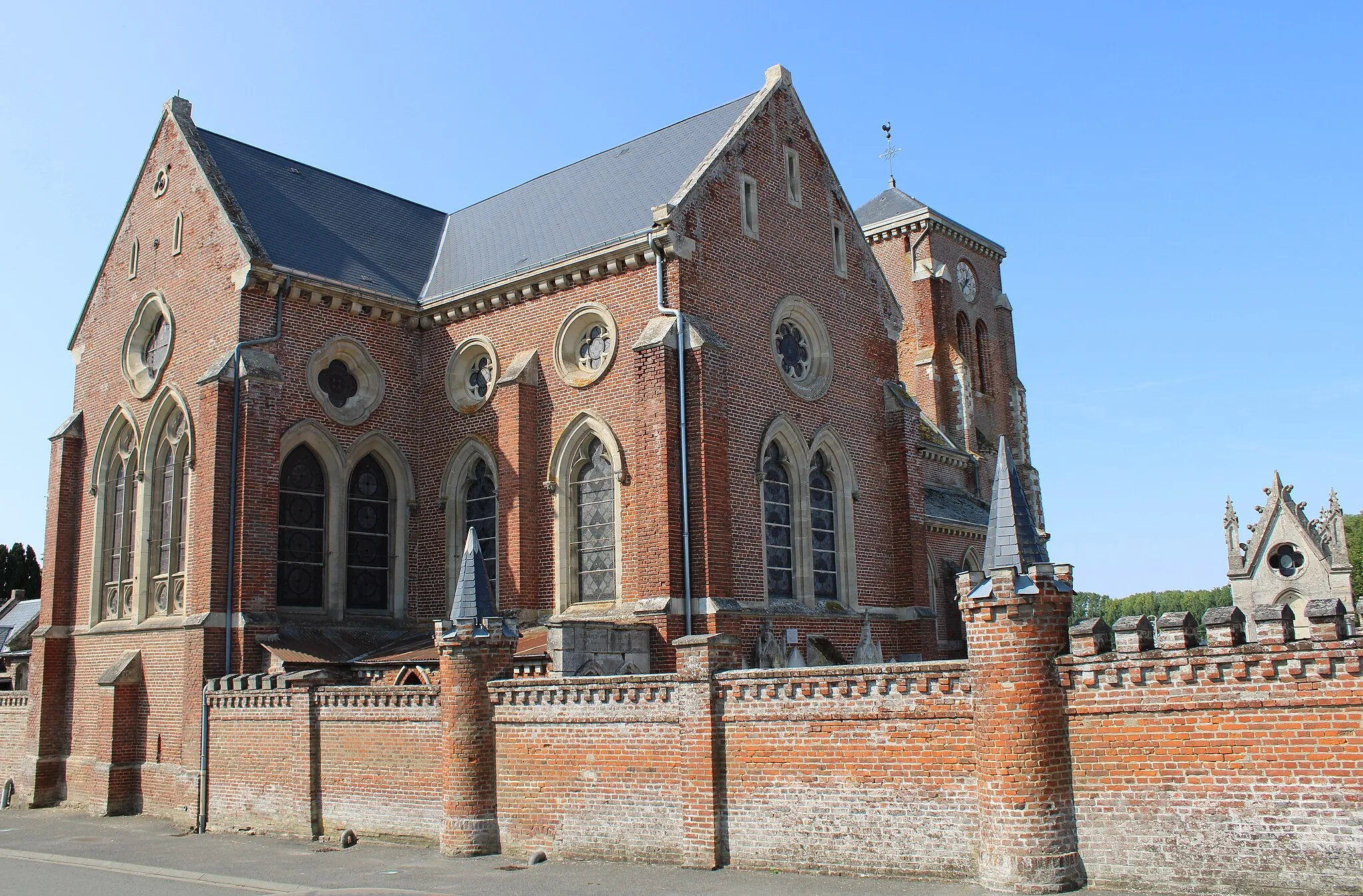 Photo showing: L'église