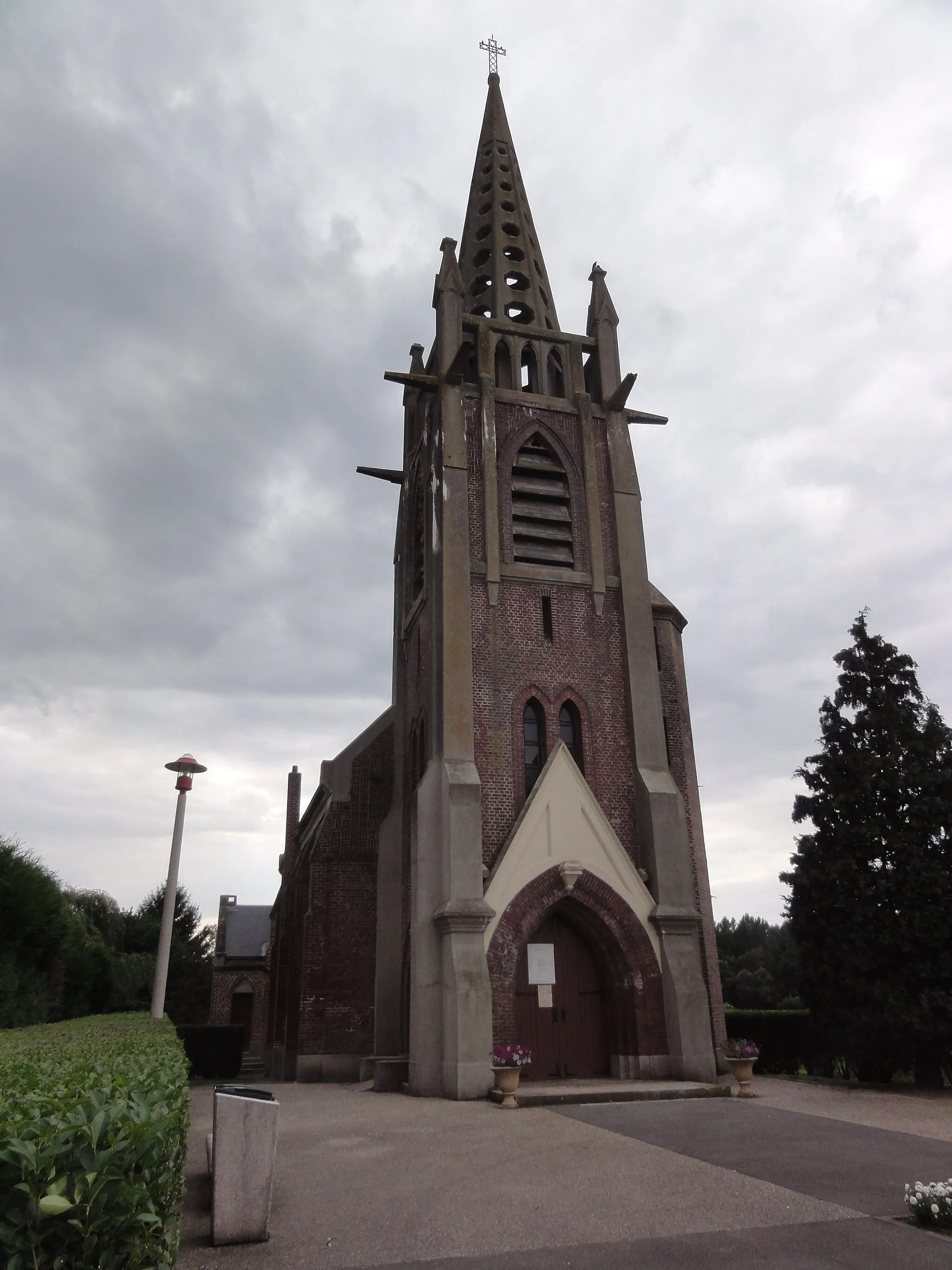 Photo showing: Condren (Aisne) église Saint-Pierre