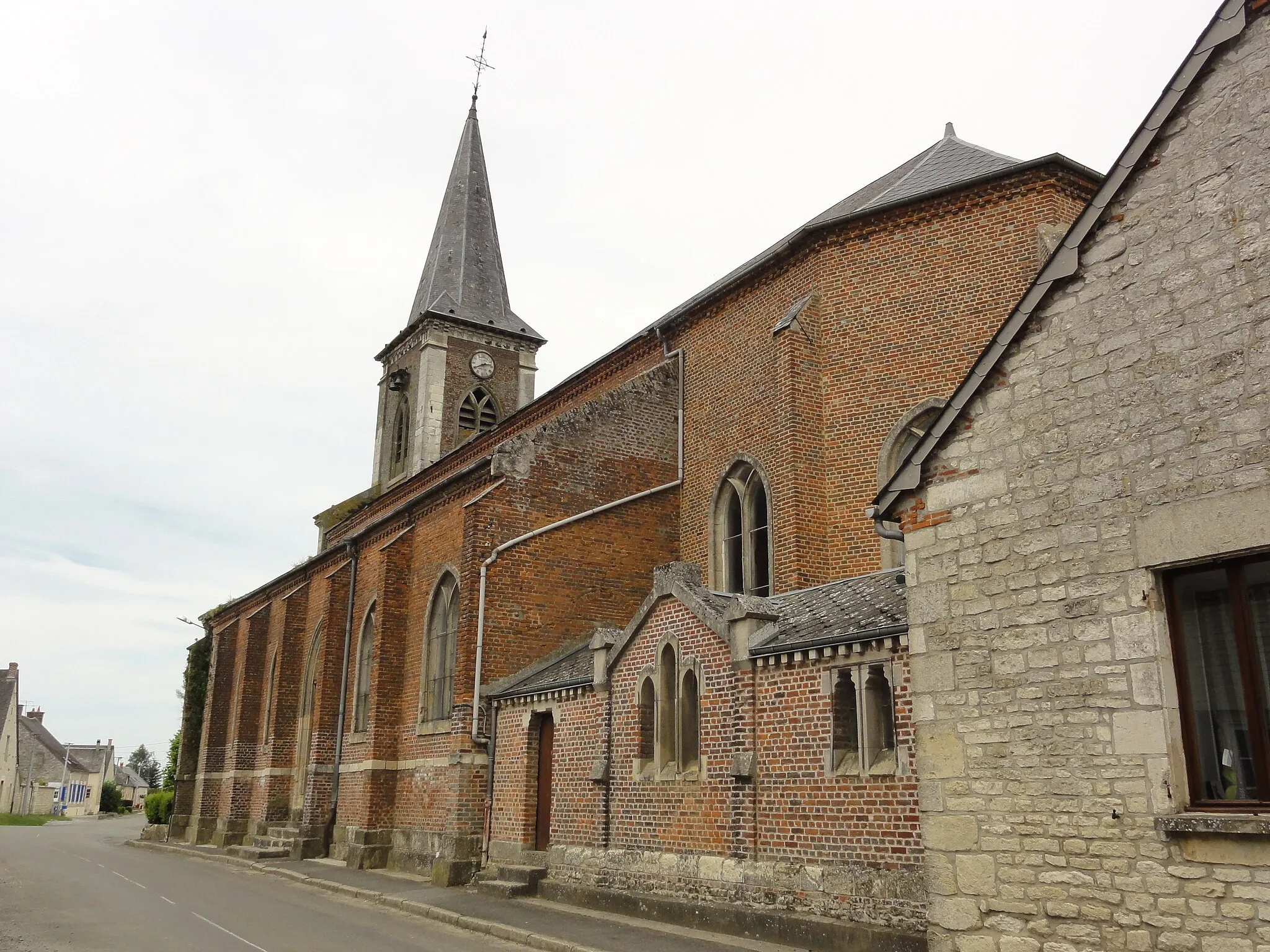 Photo showing: La Ville-aux-Bois-lès-Dizy (aisne) Église Saint-Fiacre-et-Saint-Blaise