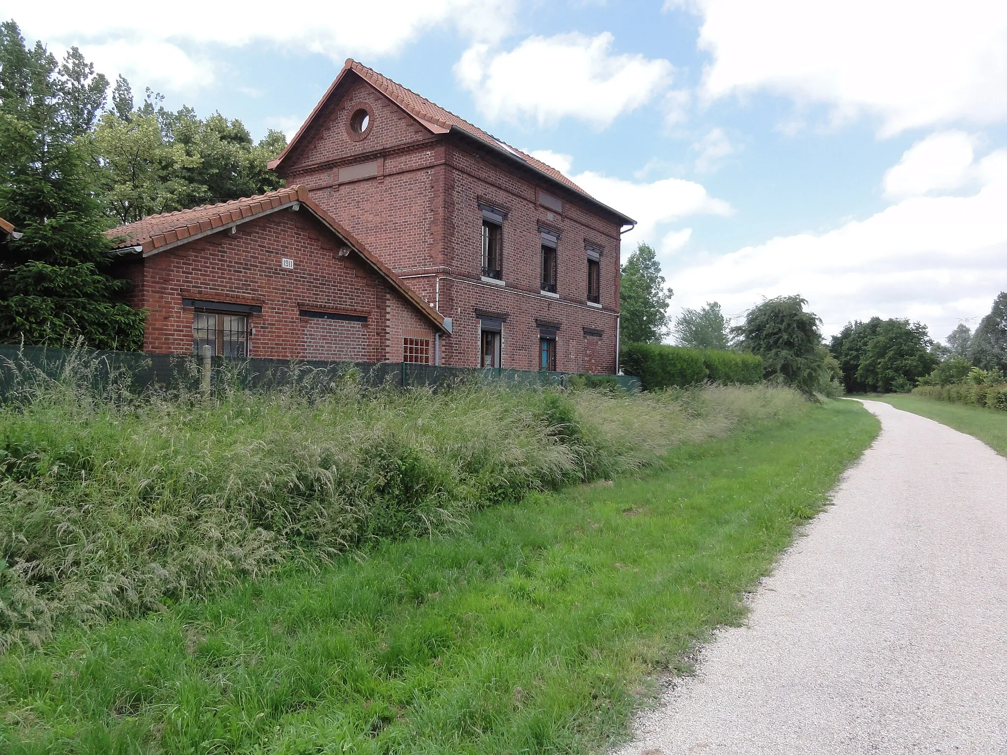 Photo showing: Effry (Aisne) ancienne gare, Axe vert de la Thiérache