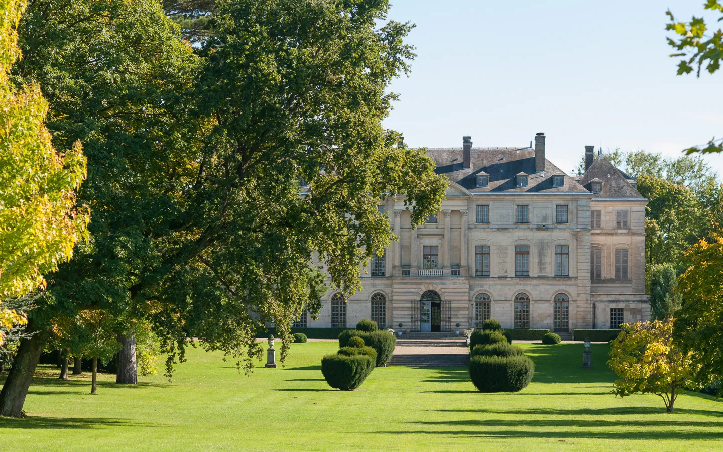 Photo showing: This building is indexed in the base Mérimée, a database of architectural heritage maintained by the French Ministry of Culture, under the reference PA00115825 .