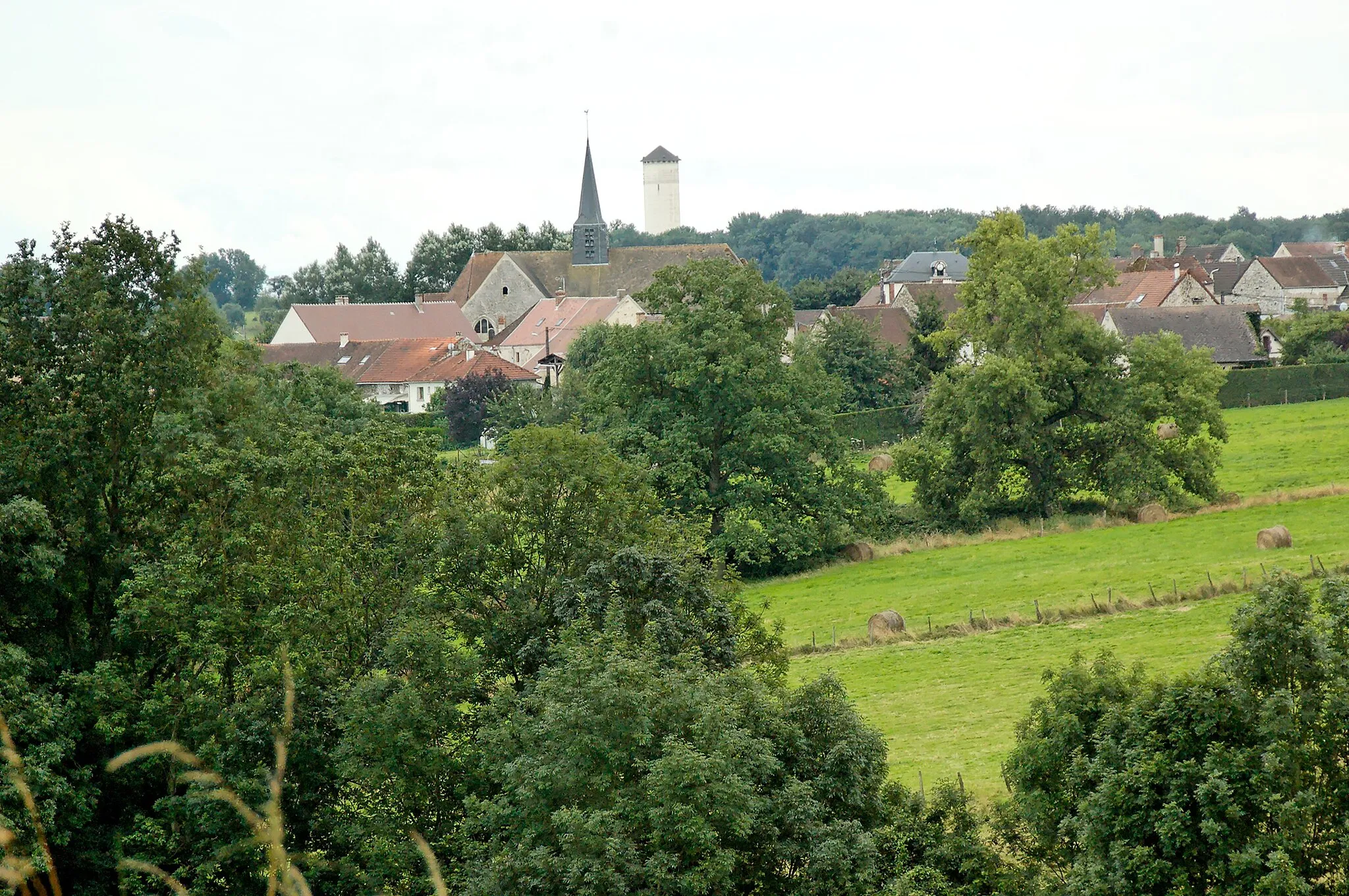 Photo showing: Panorama de Courboin.