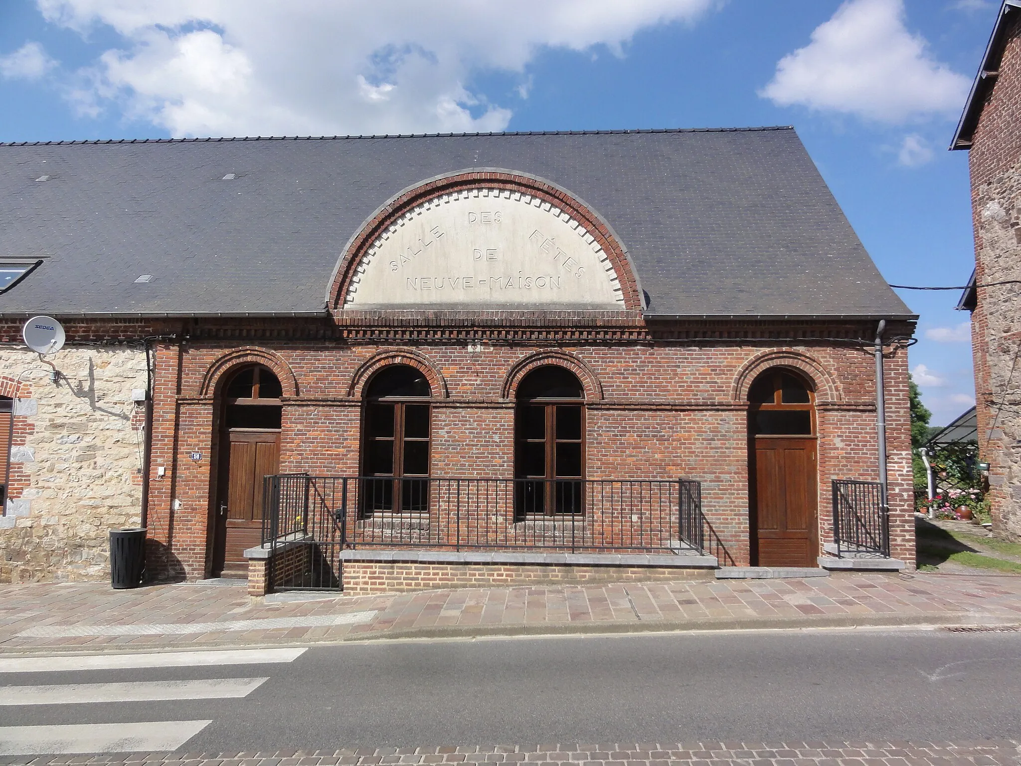 Photo showing: Neuve-Maison (Aisne) salle des fêtes