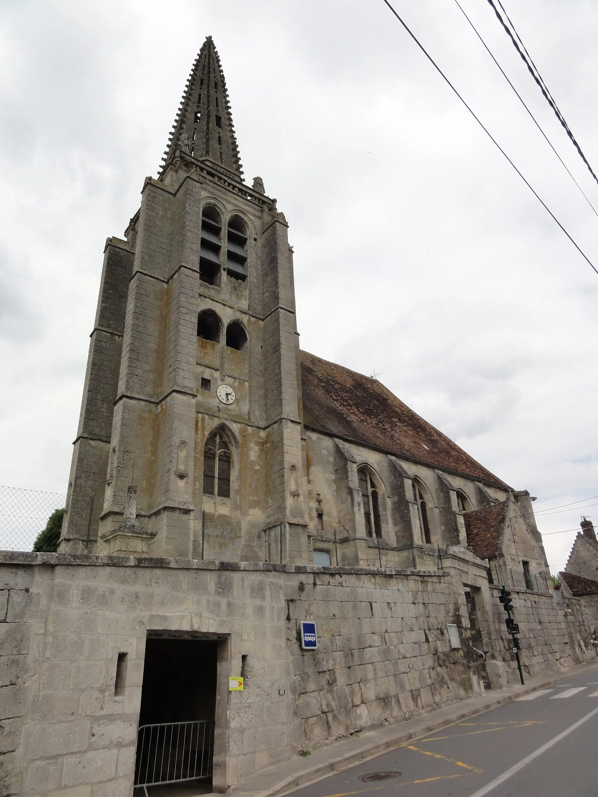 Photo showing: Taillefontaine (Aisne) église