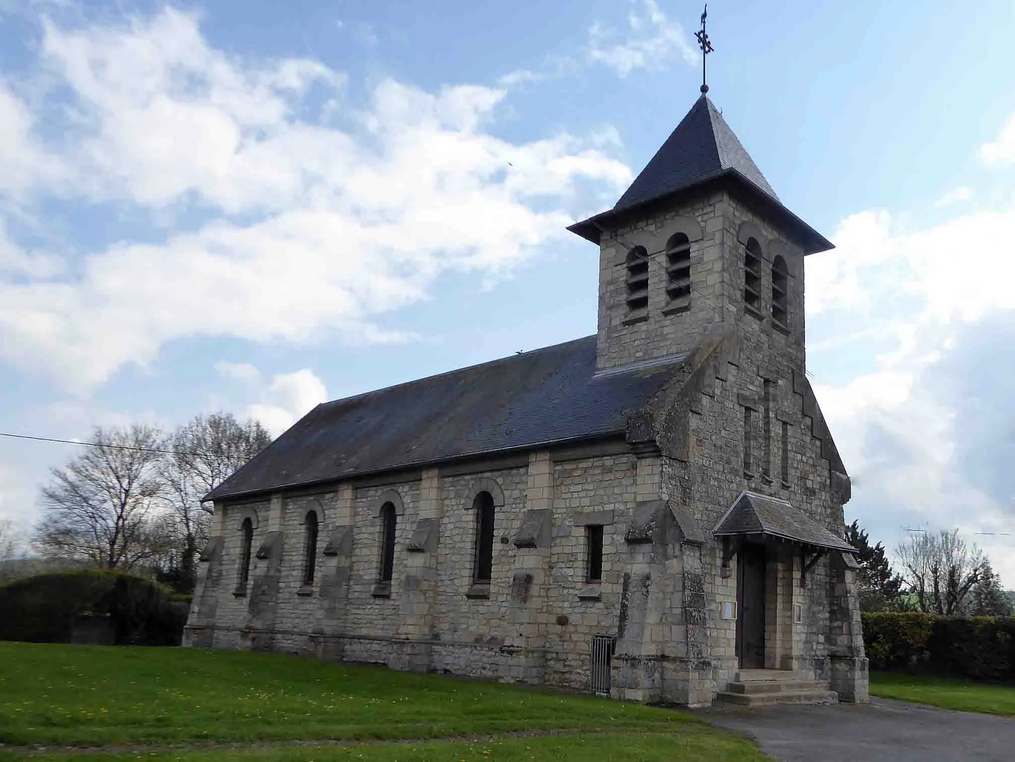 Photo showing: Église Saint-Pierre de Troësnes?'"`UNIQ--ref-00000378-QINU`"'?
