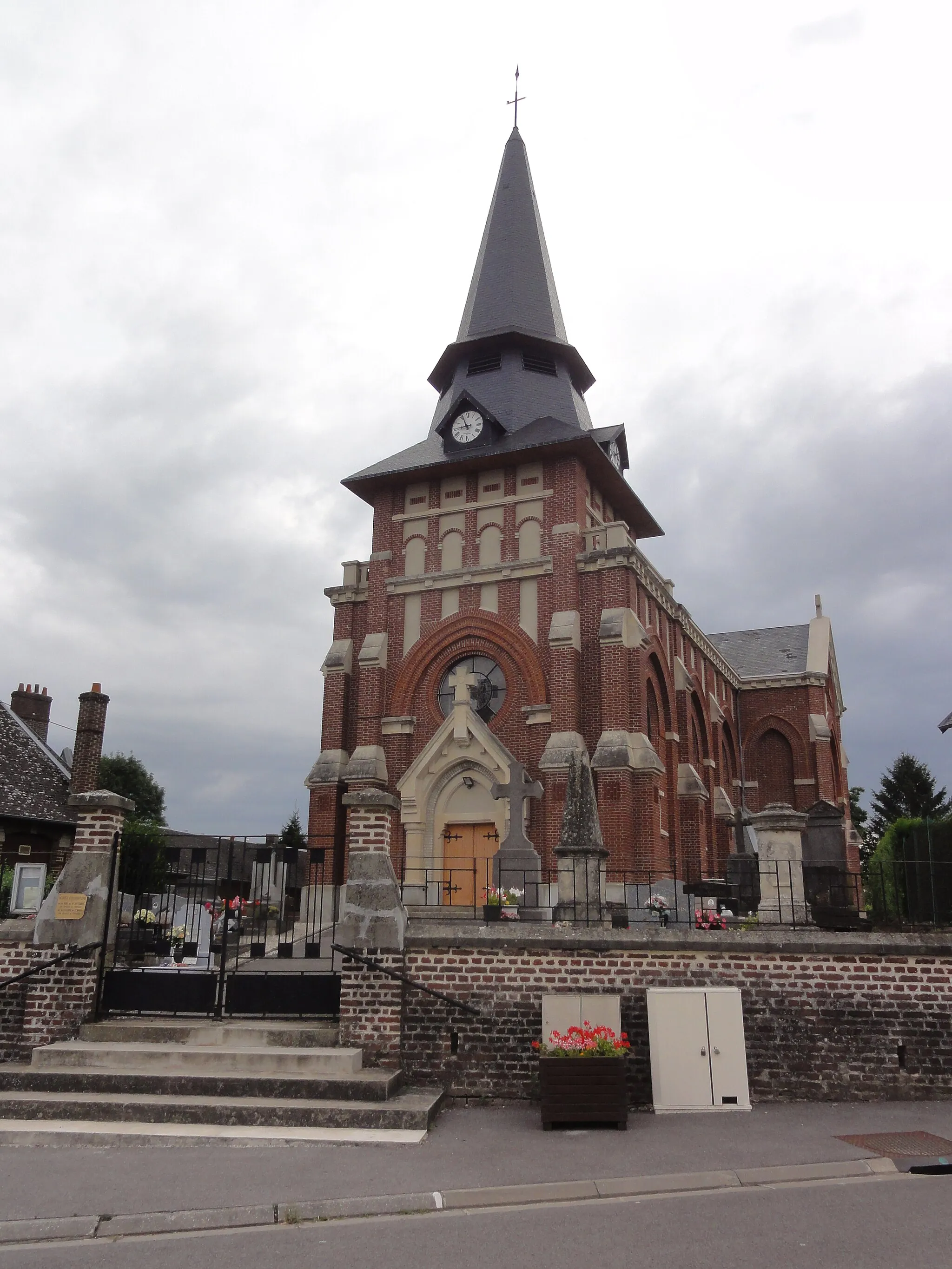 Photo showing: Urvillers (Aisne) église Sant-Rémi