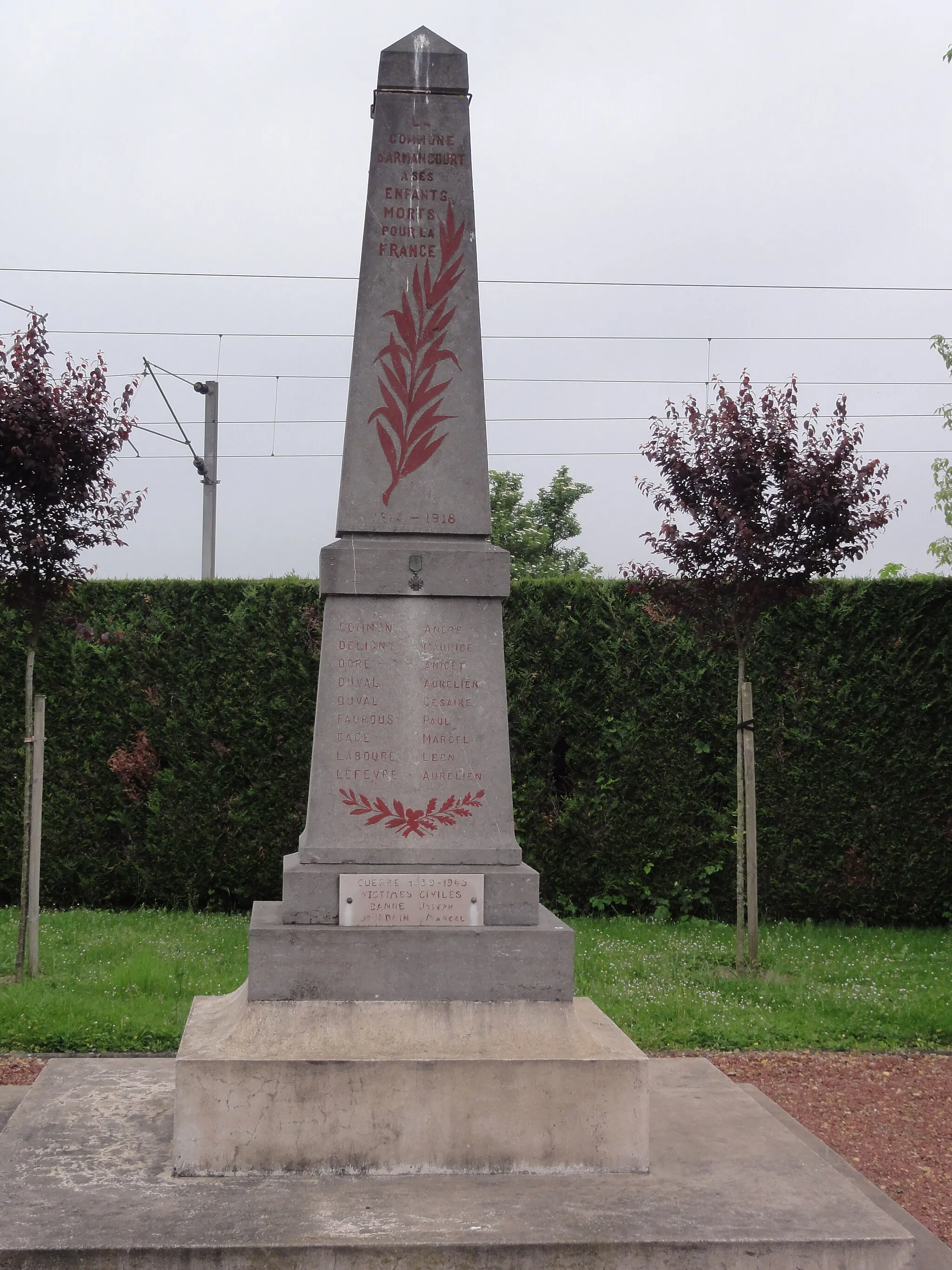 Photo showing: Armancourt (Oise) Monument aux morts